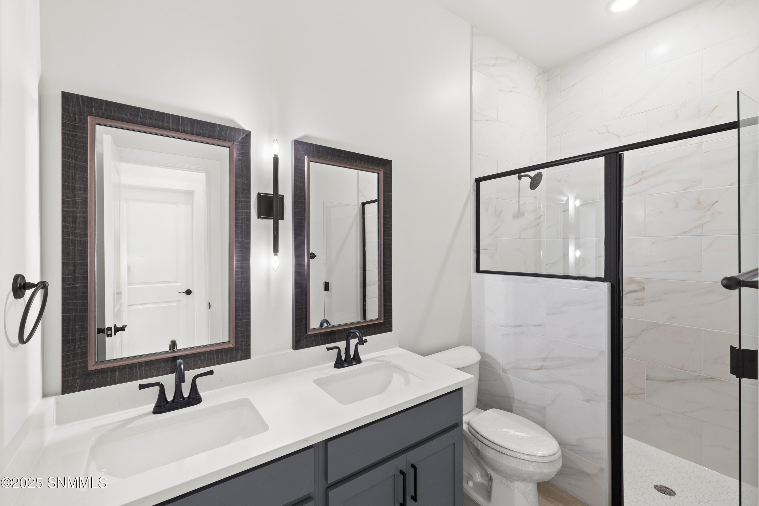 3906-Royal-View-MLS-Camera-Guy-24