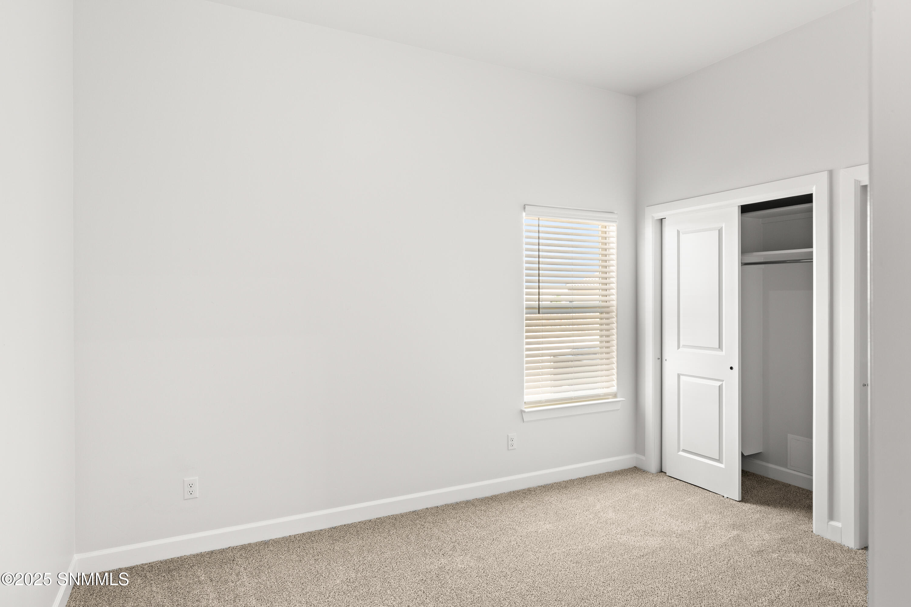 3906-Royal-View-MLS-Camera-Guy-25