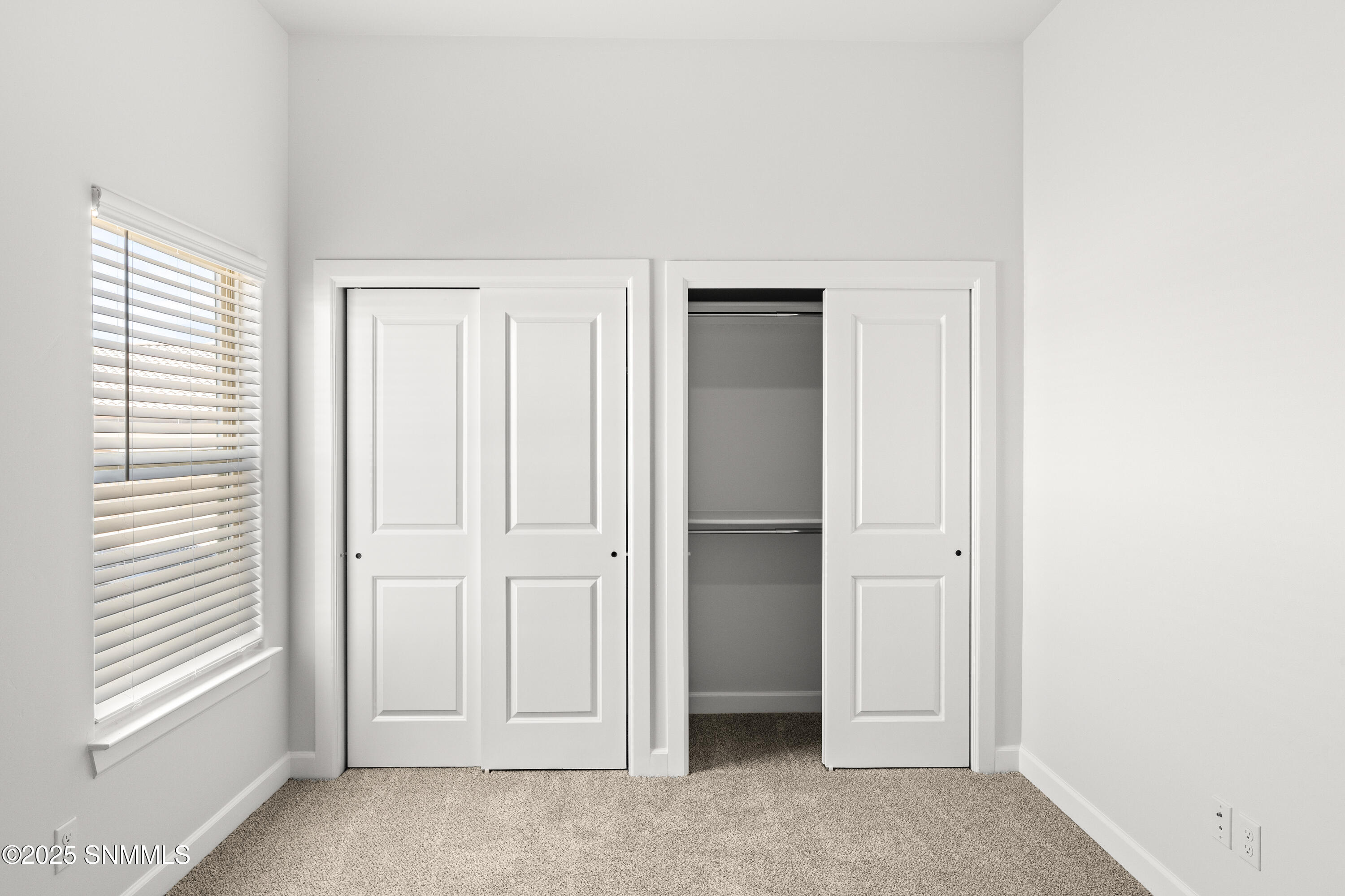 3906-Royal-View-MLS-Camera-Guy-26