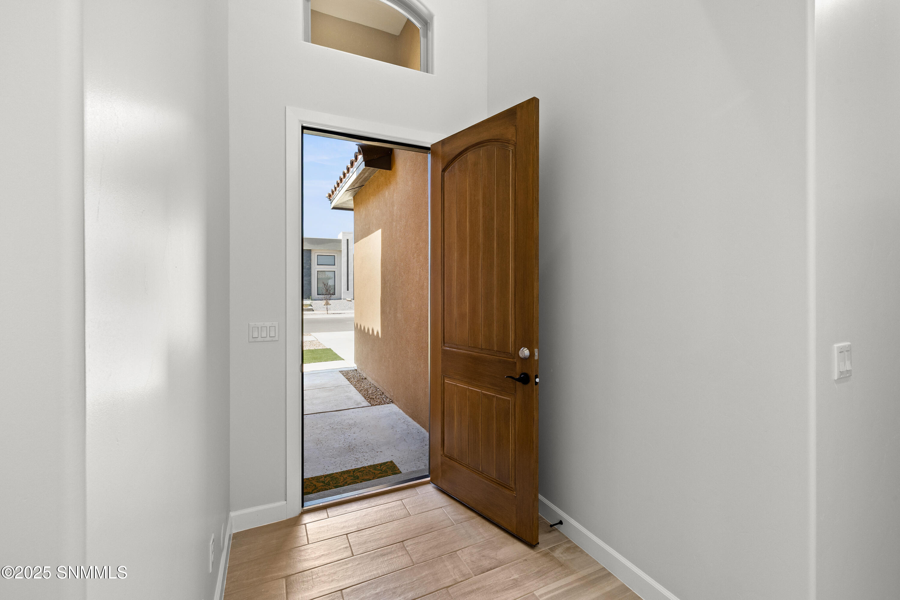 3906-Royal-View-MLS-Camera-Guy-5