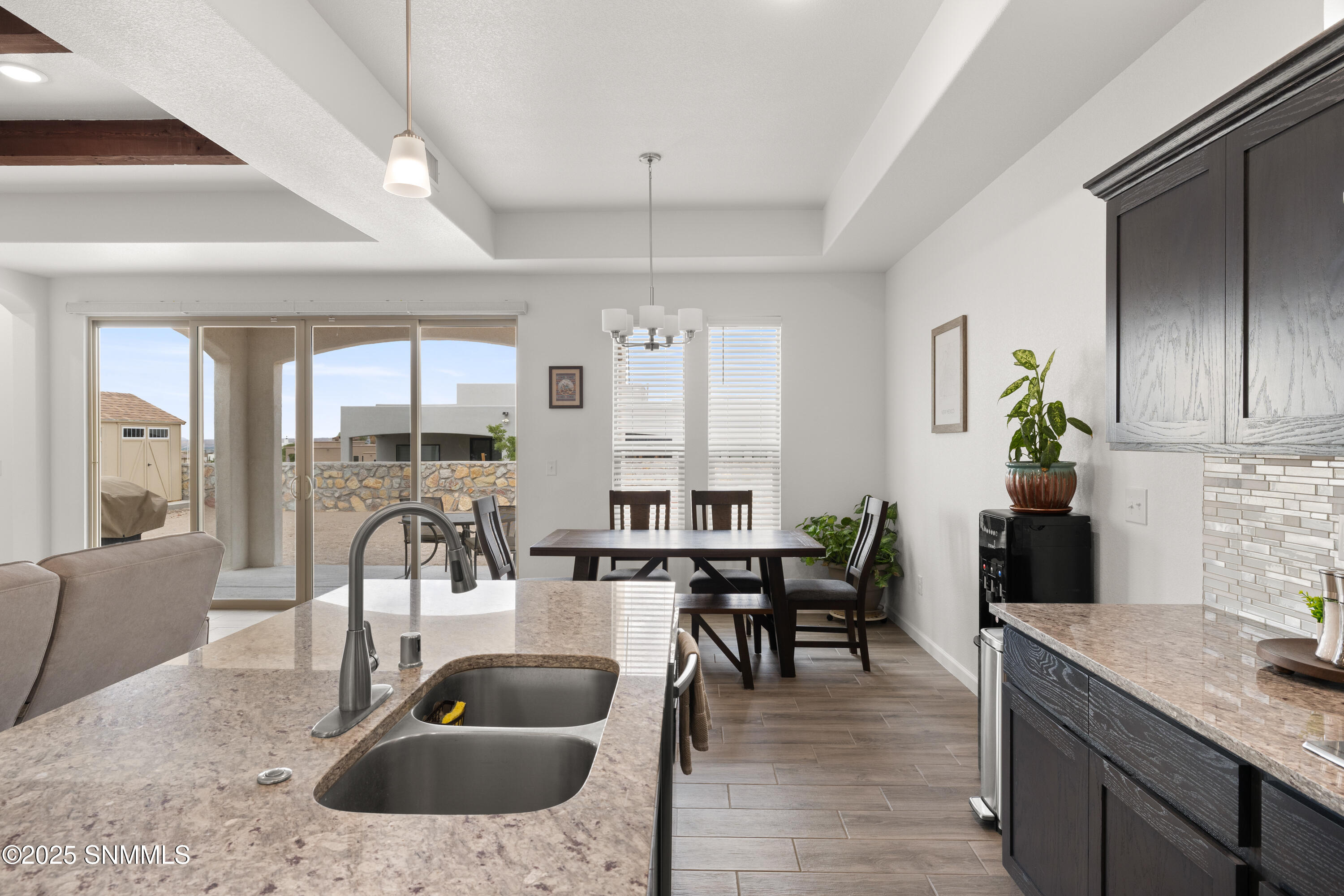 3020-E.-Springs-MLS-Camera-Guy-25