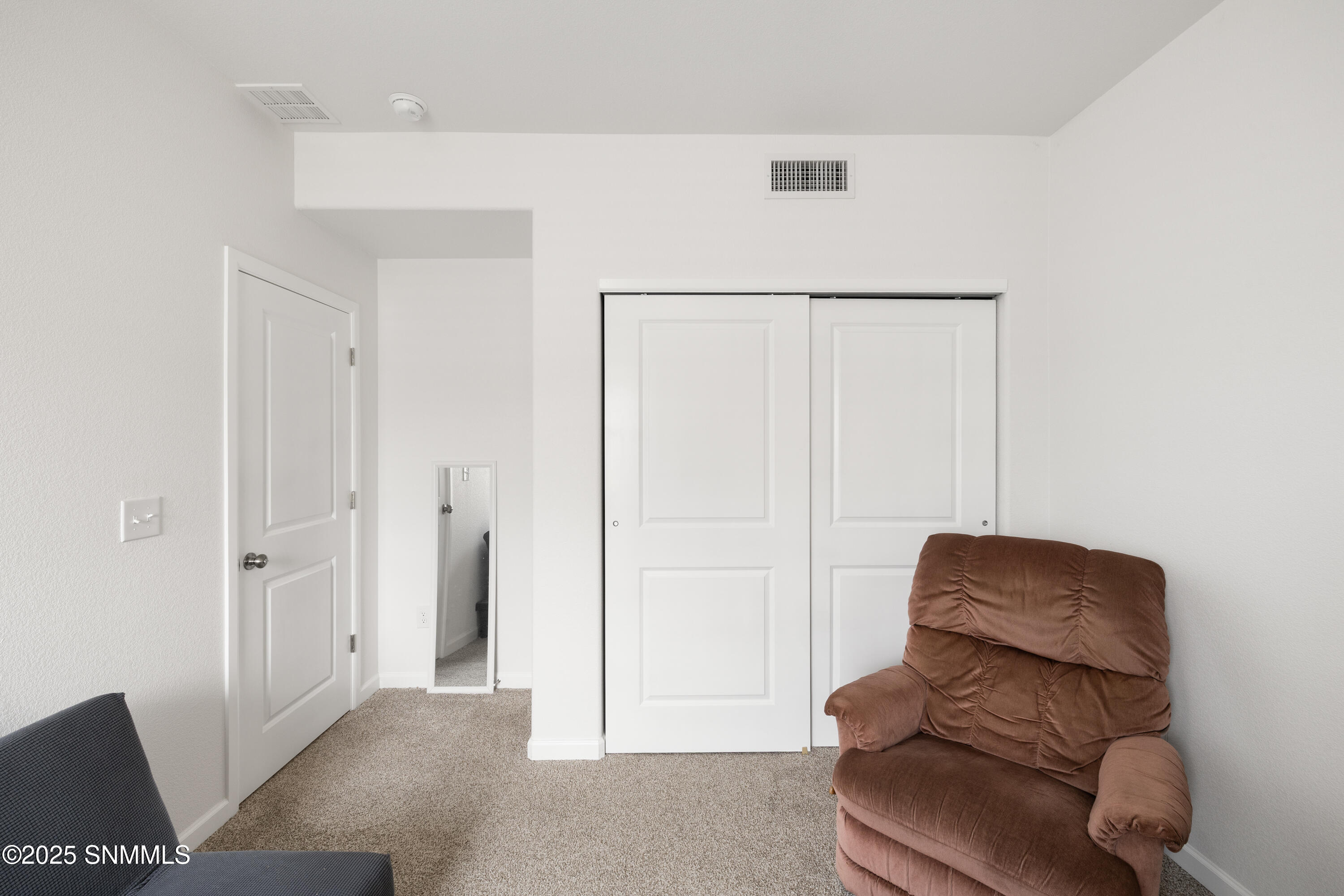 3020-E.-Springs-MLS-Camera-Guy-15