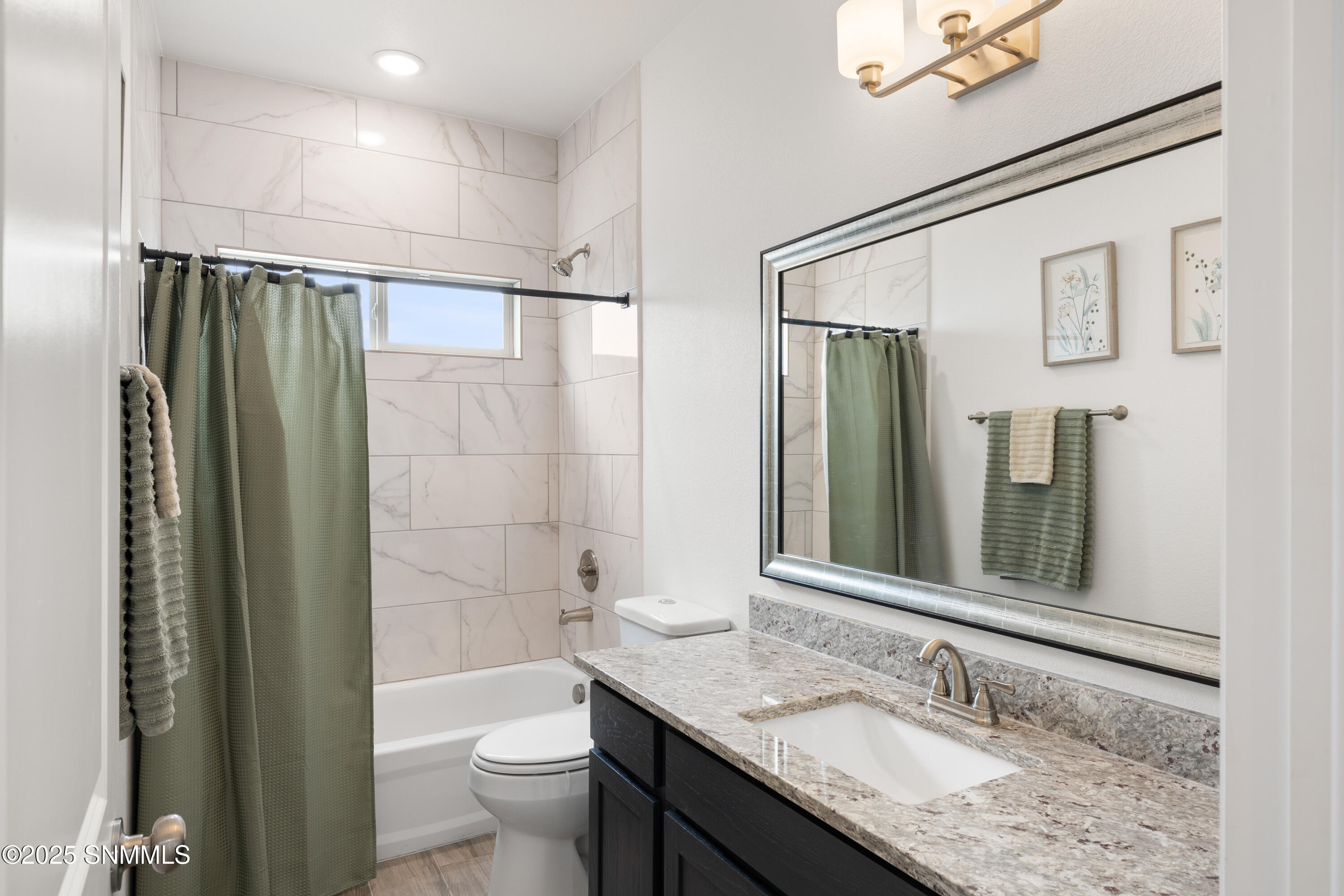 3020-E.-Springs-MLS-Camera-Guy-16