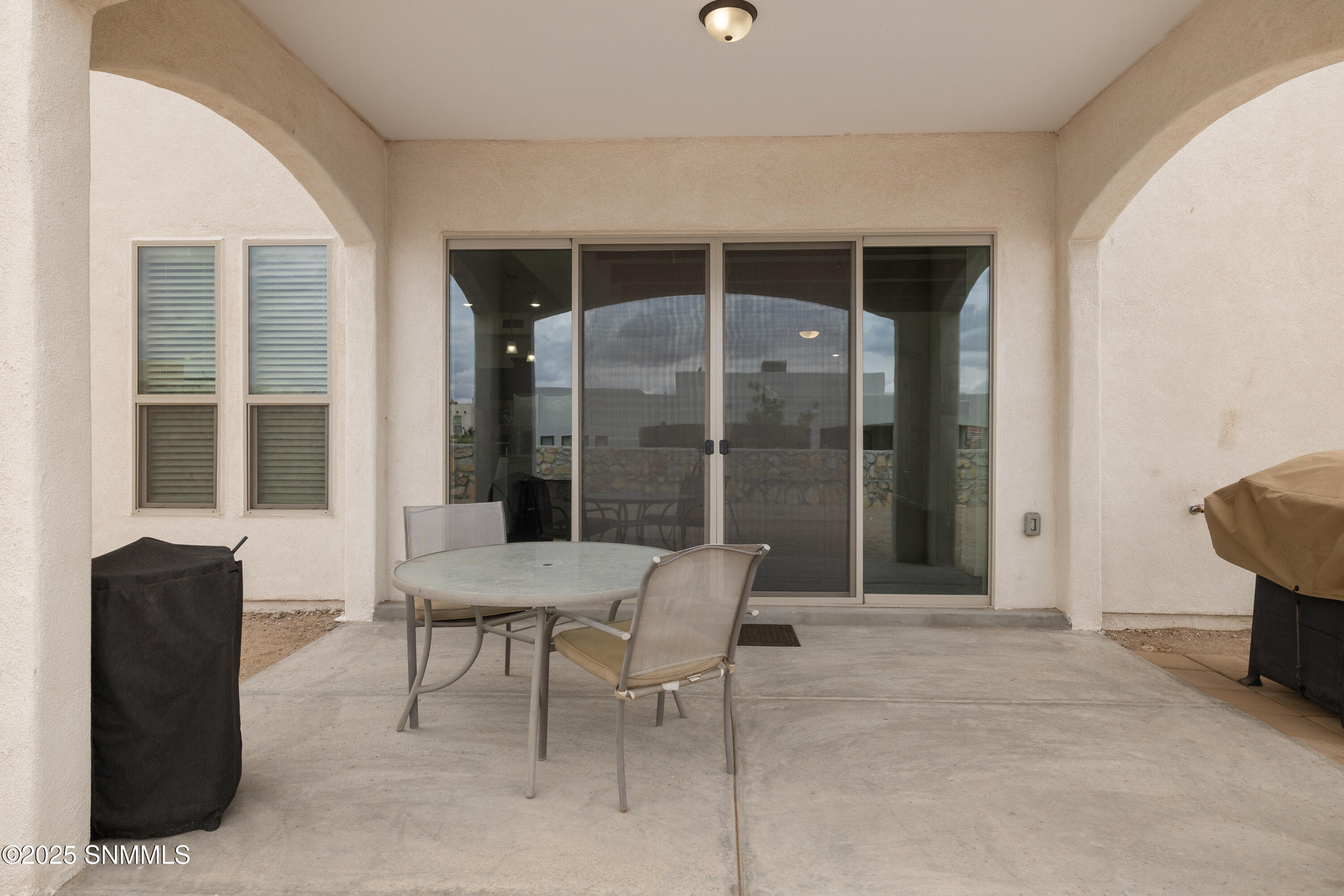 3020-E.-Springs-MLS-Camera-Guy-32