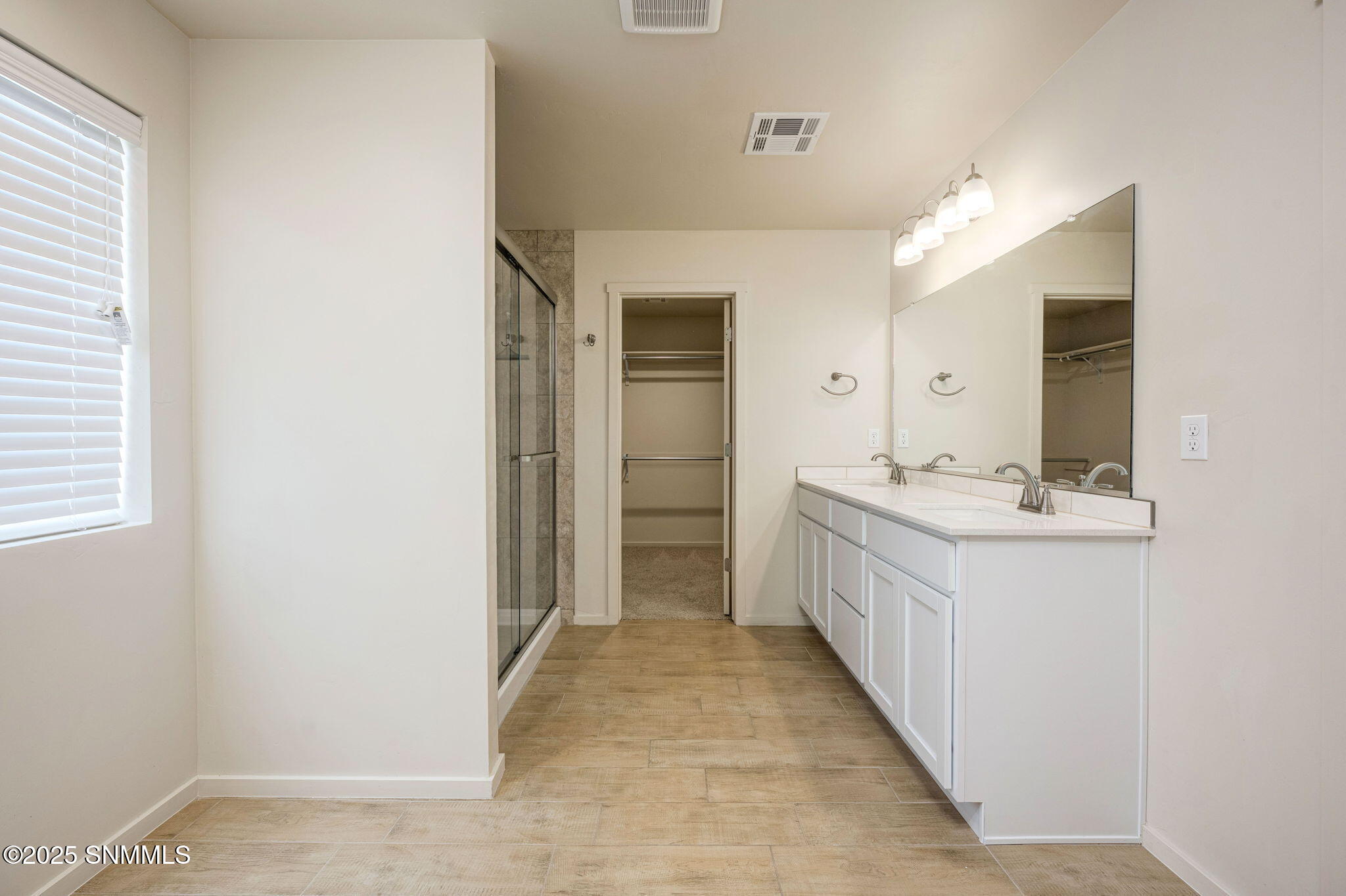 21-web-or-mls-Snappin Homes (Kailasa4974