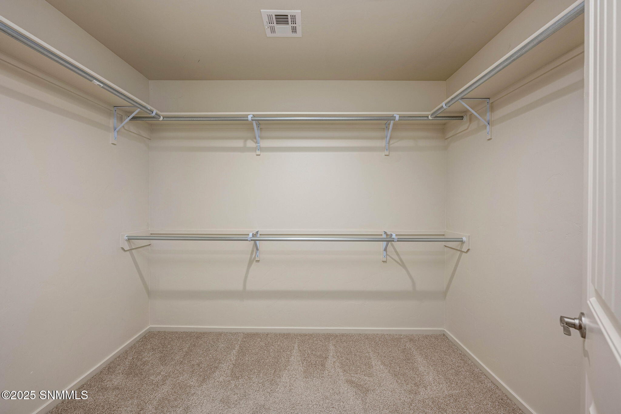 24-web-or-mls-Snappin Homes (Kailasa4974