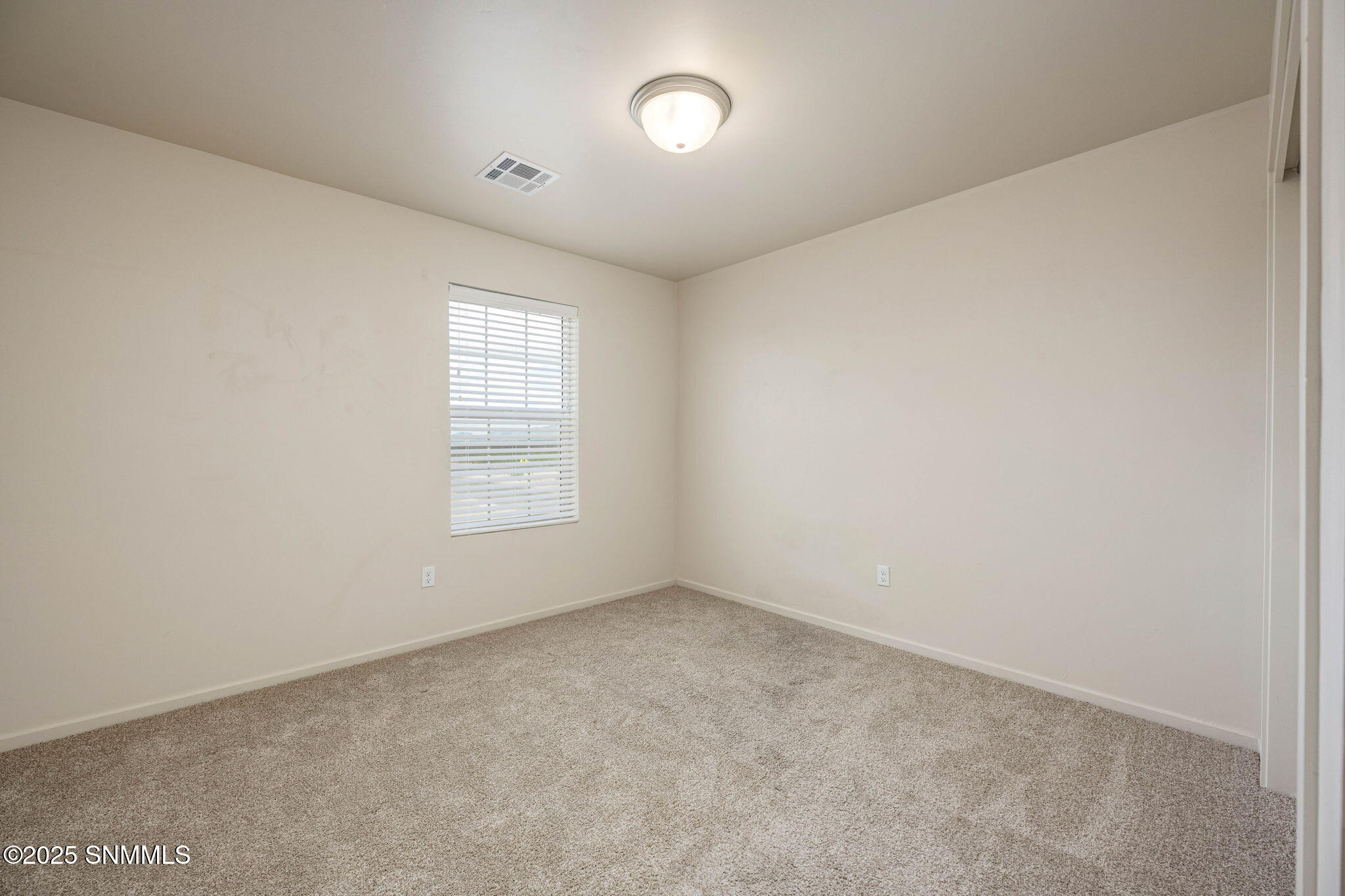 25-web-or-mls-Snappin Homes (Kailasa4974