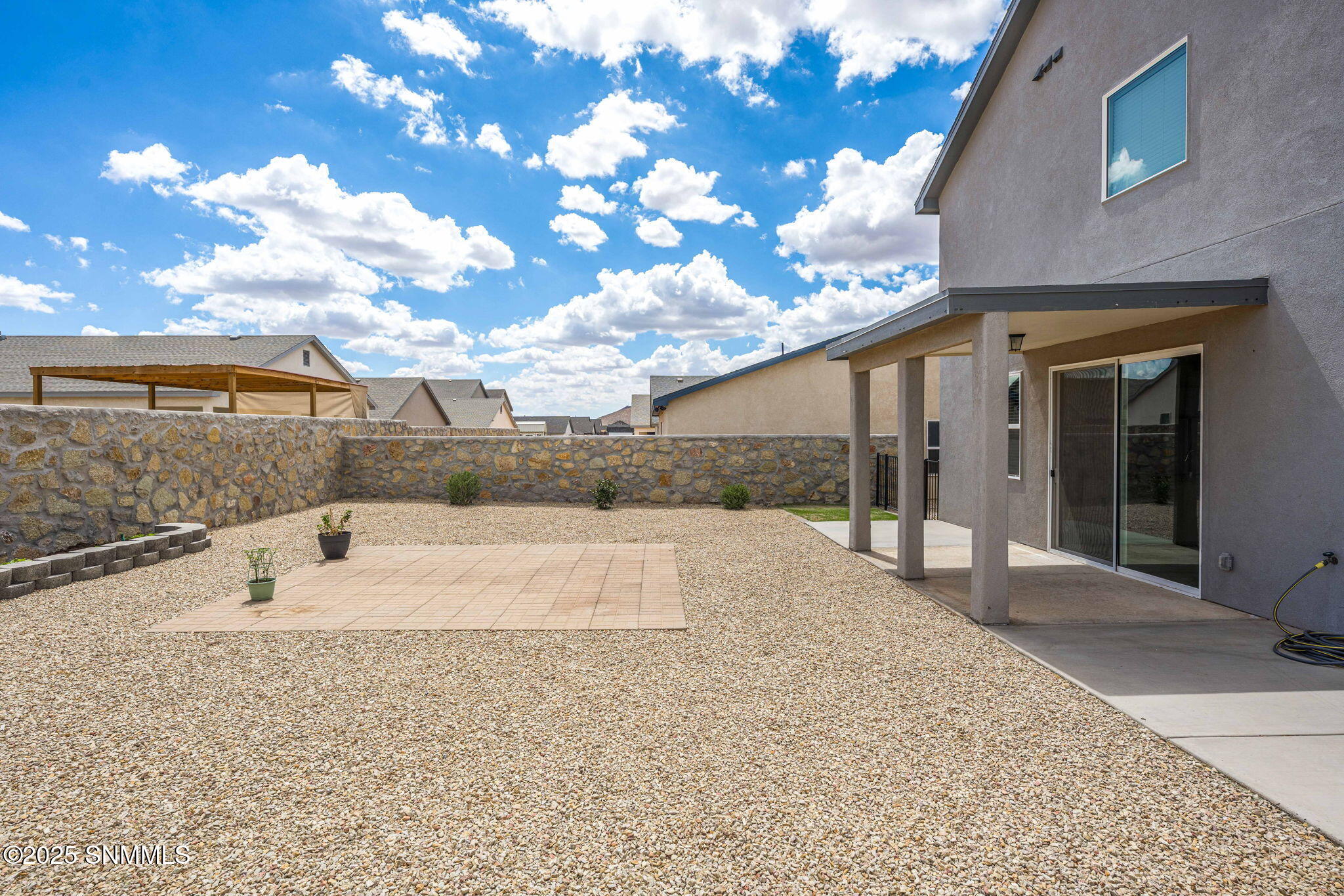 41-web-or-mls-Snappin Homes (Kailasa4974