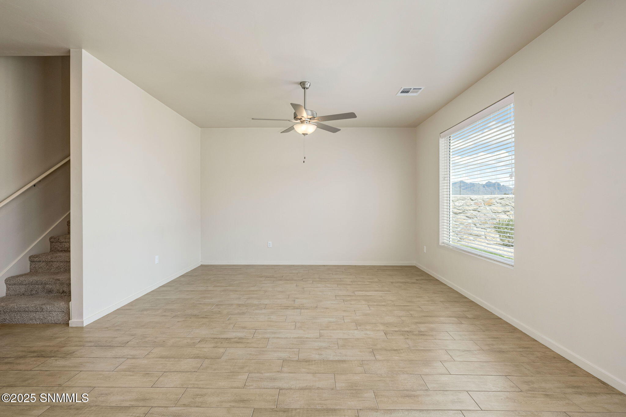 7-web-or-mls-Snappin Homes (Kailasa4974)