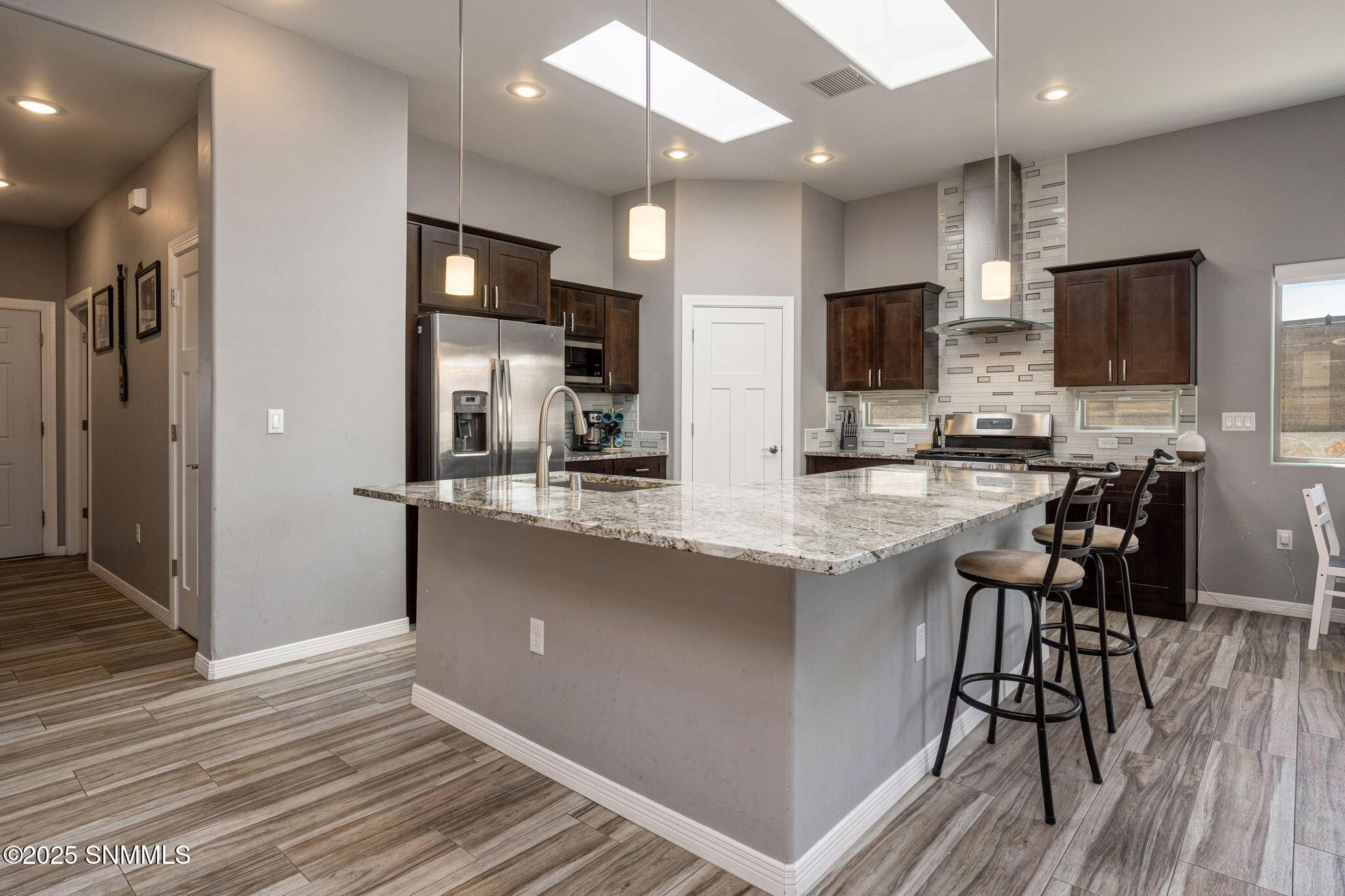 12-web-or-mls-Snappin Homes (Bink2914)-1