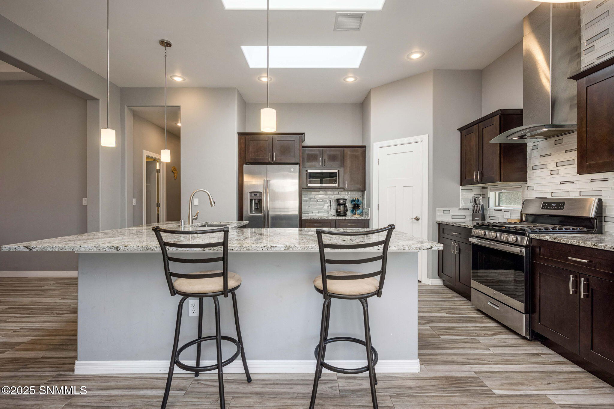 13-web-or-mls-Snappin Homes (Bink2914)-1