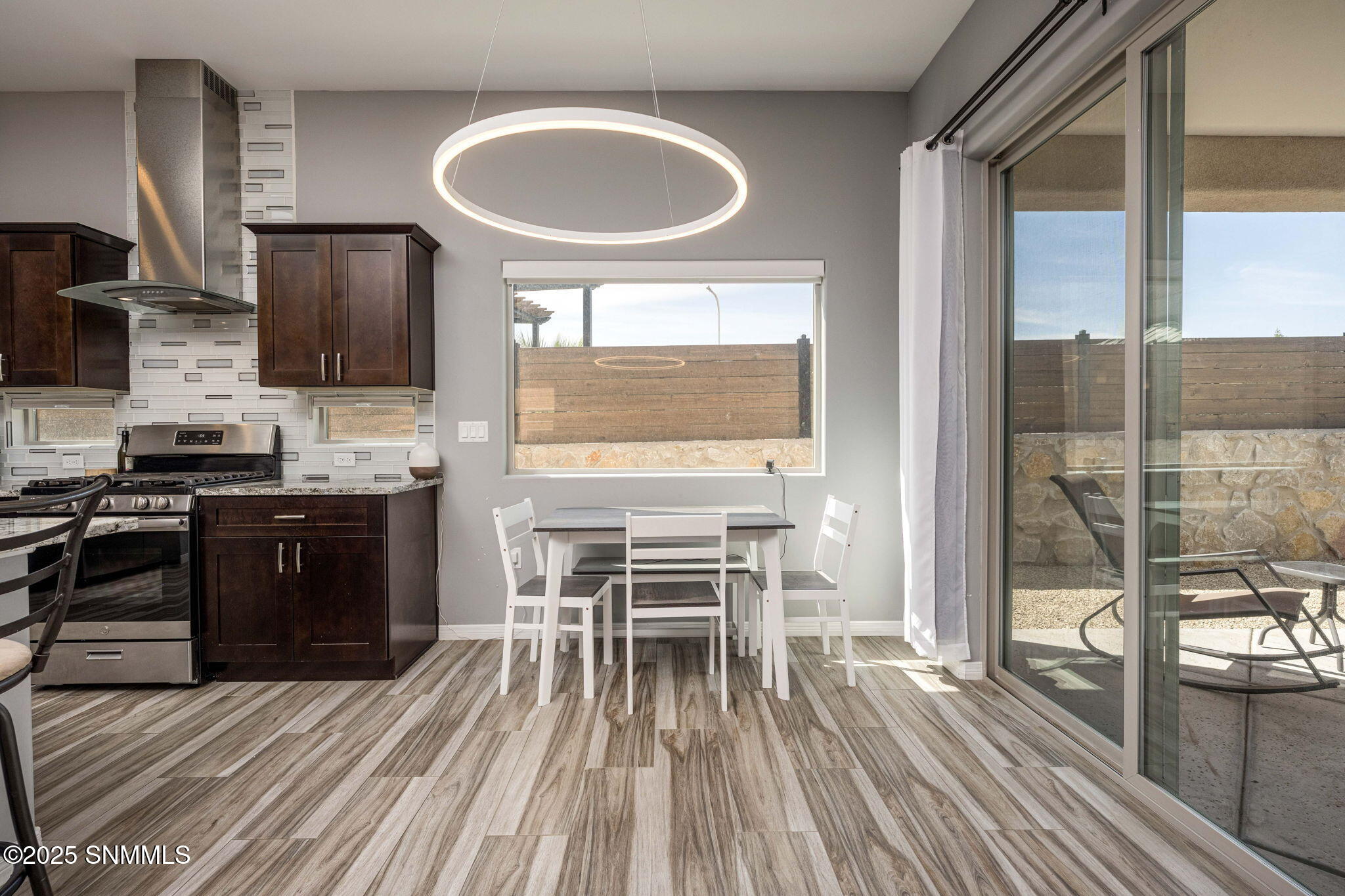 16-web-or-mls-Snappin Homes (Bink2914)-1