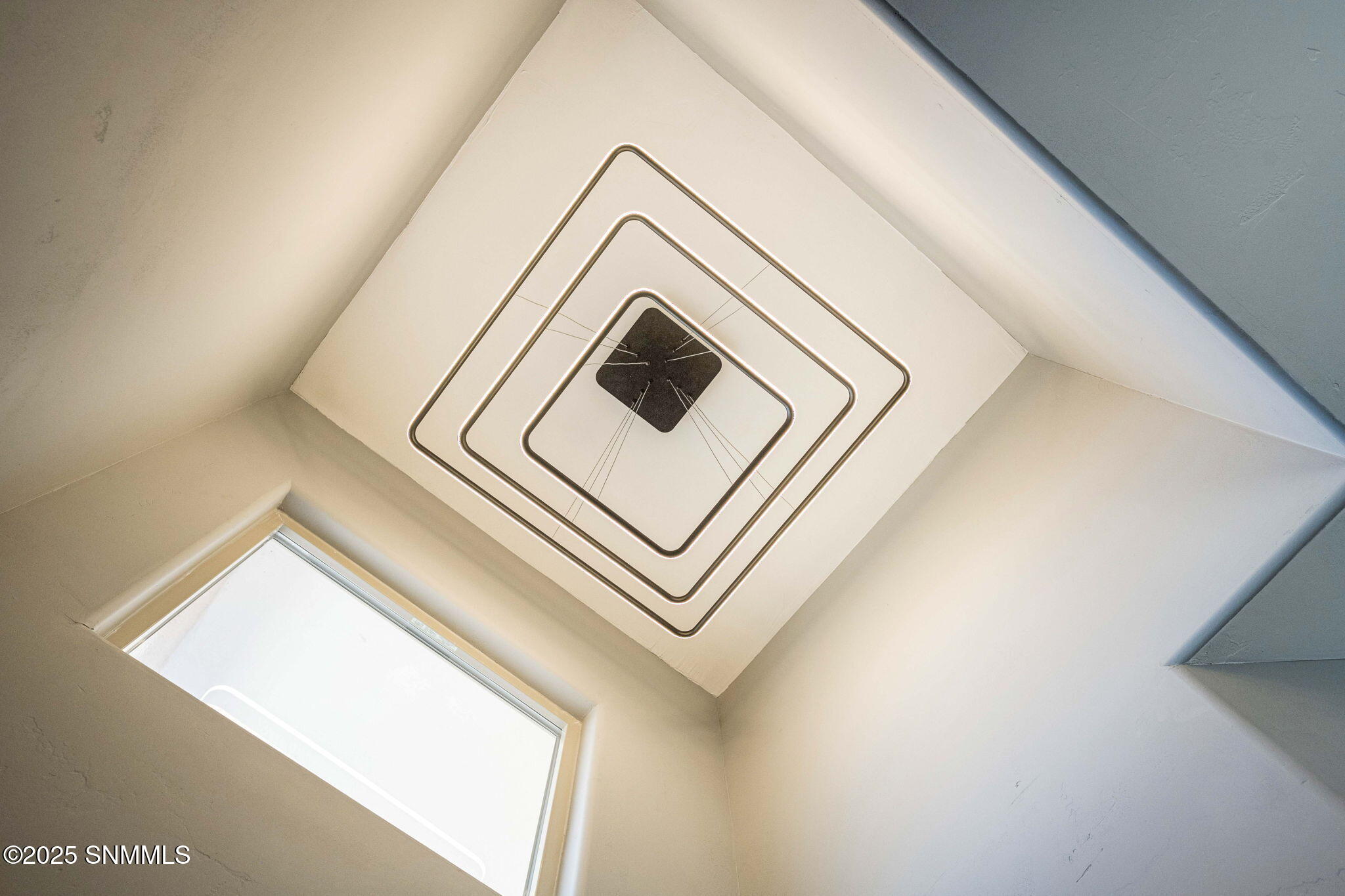 10-web-or-mls-Snappin Homes (Bink2914)-1