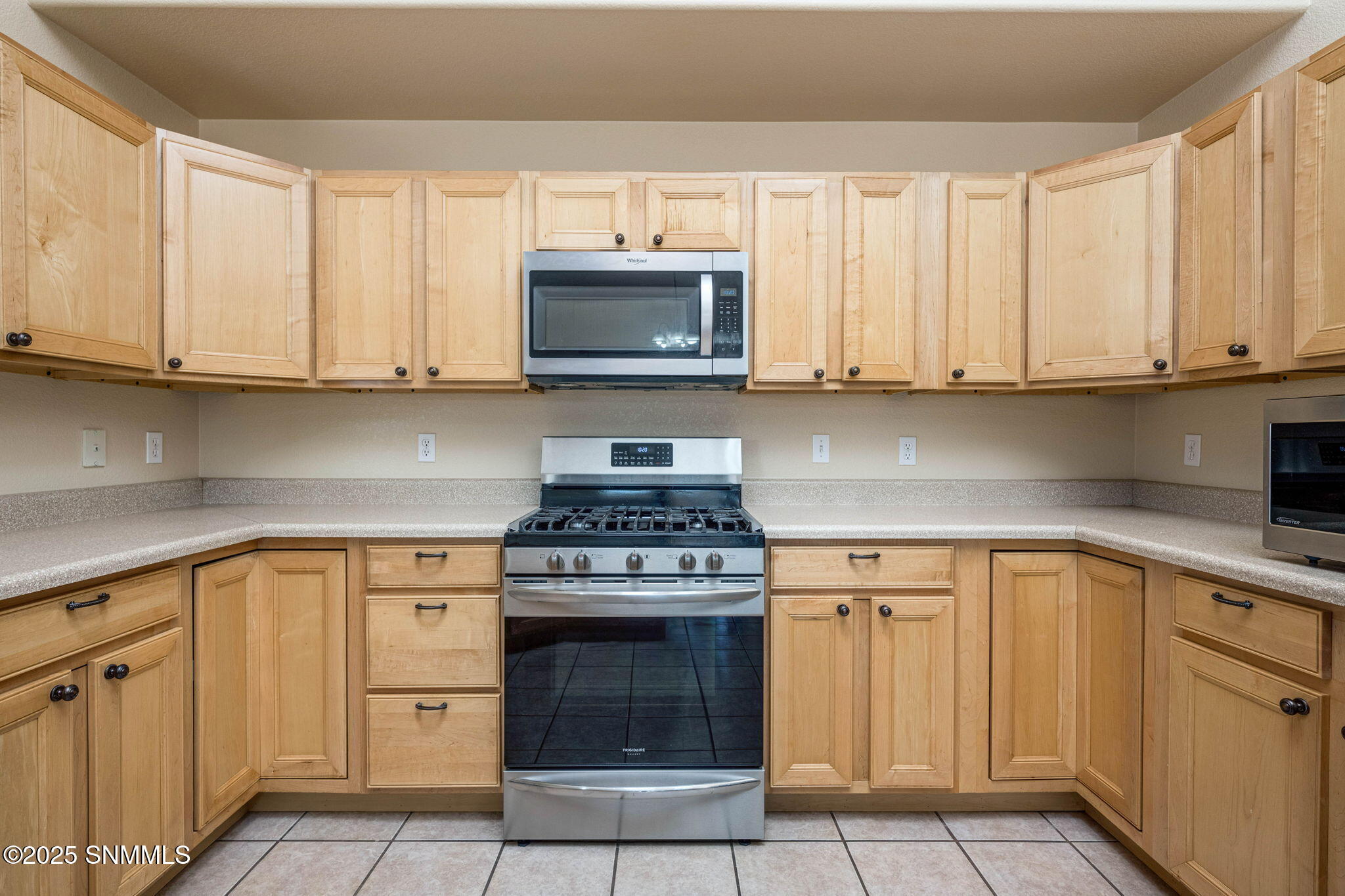 10-web-or-mls-Snappin Homes (PyramidPeak