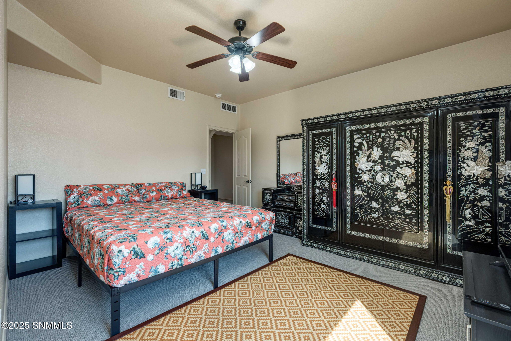 18-web-or-mls-Snappin Homes (PyramidPeak