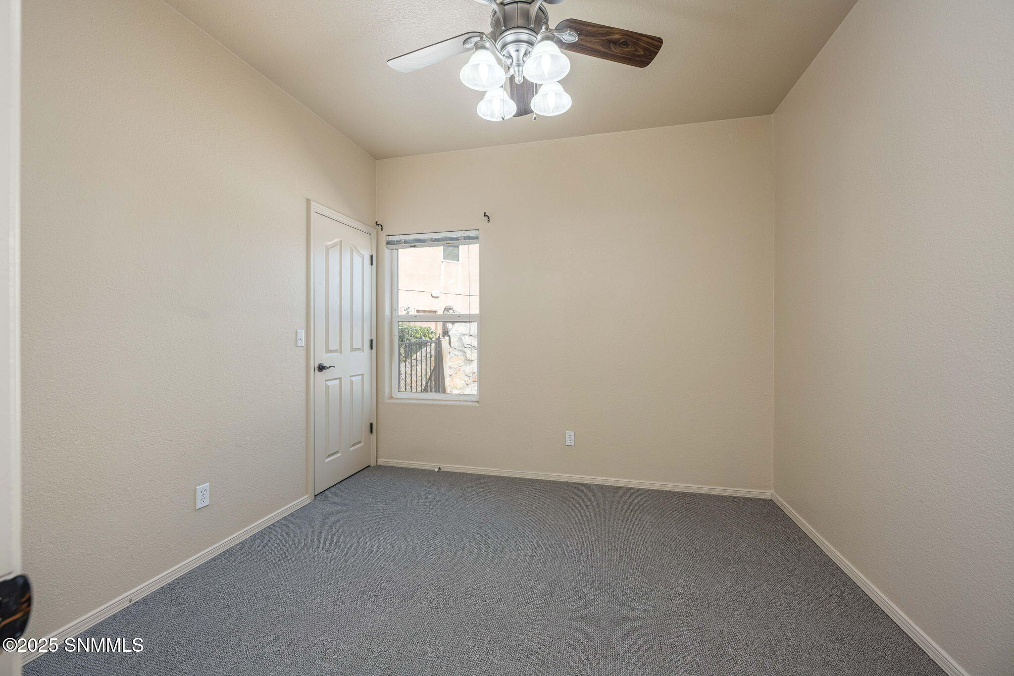 25-web-or-mls-Snappin Homes (PyramidPeak