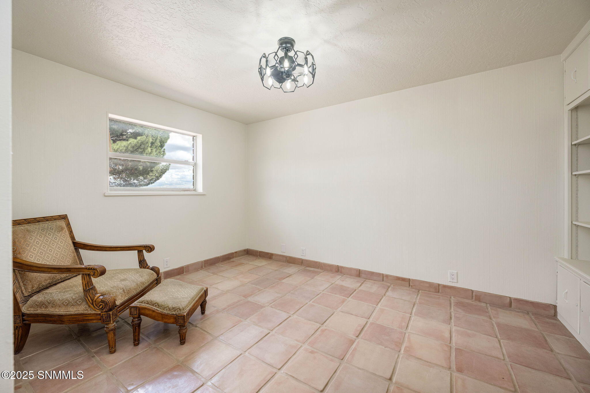 20-web-or-mls-Snappin Homes (Carver1032)