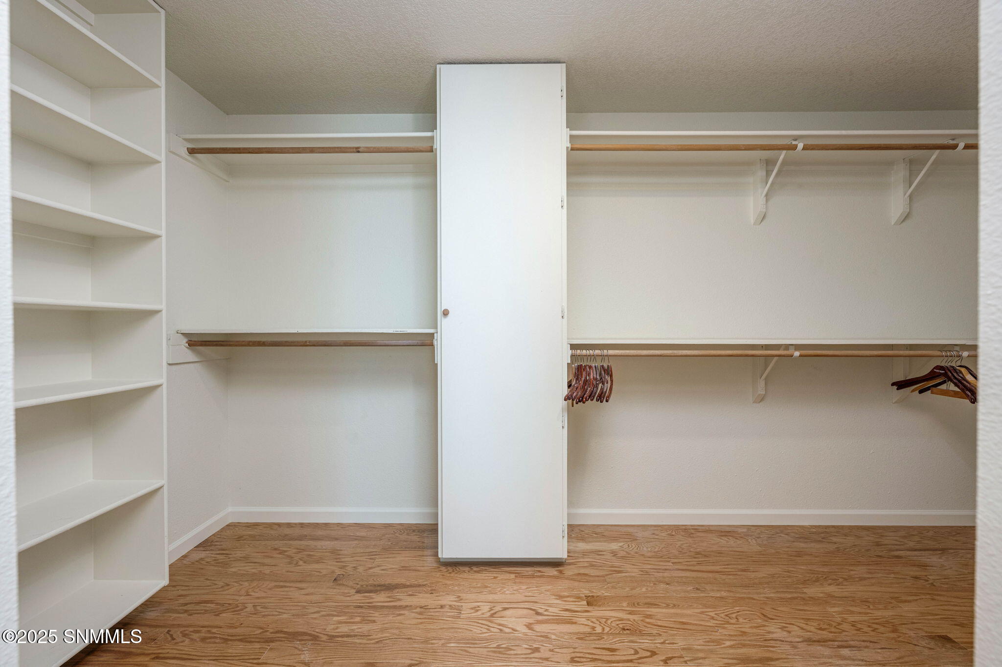 35-web-or-mls-Snappin Homes (Carver1032)