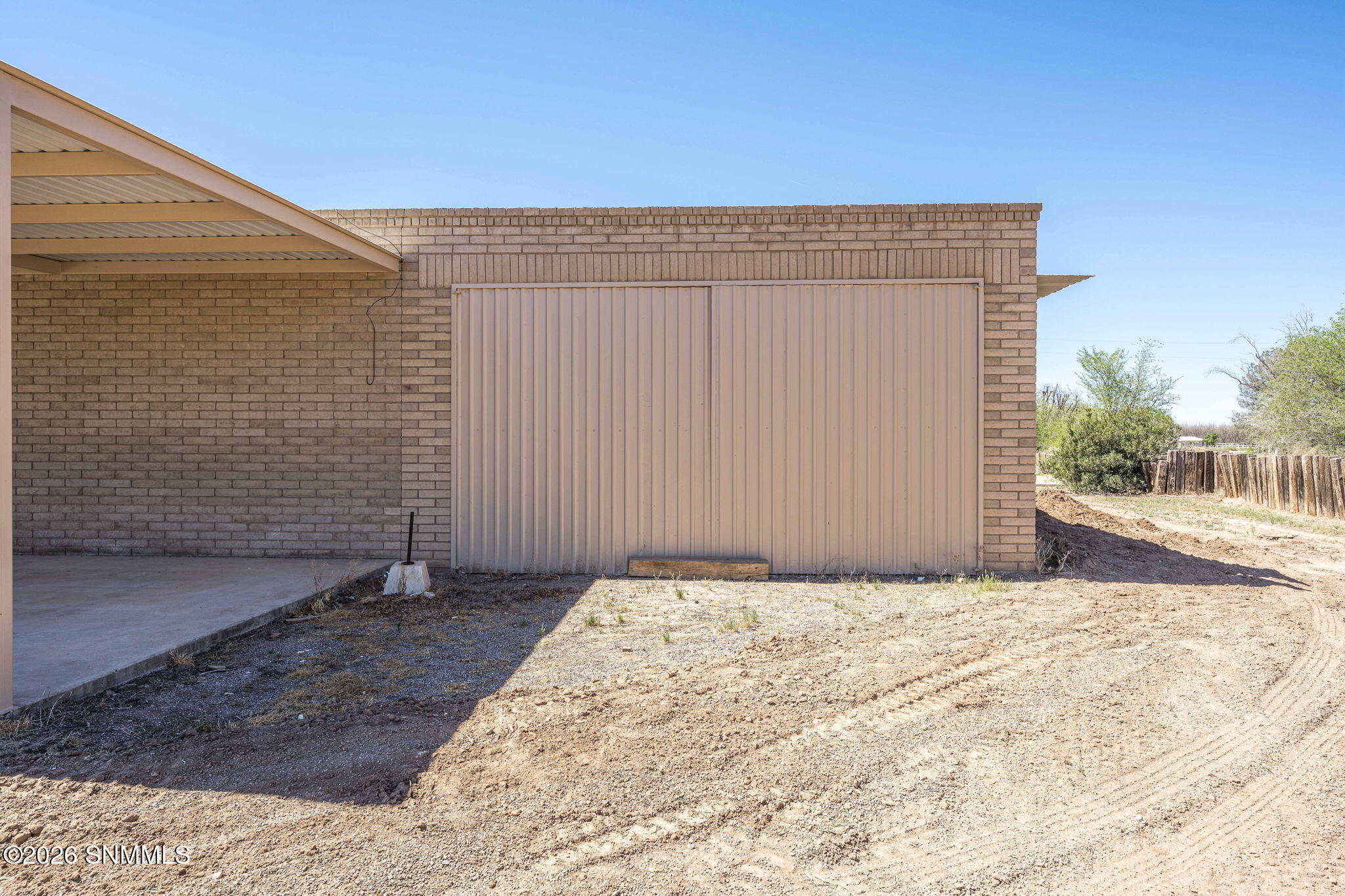 17-web-or-mls-Snappin Homes (Carver1032n