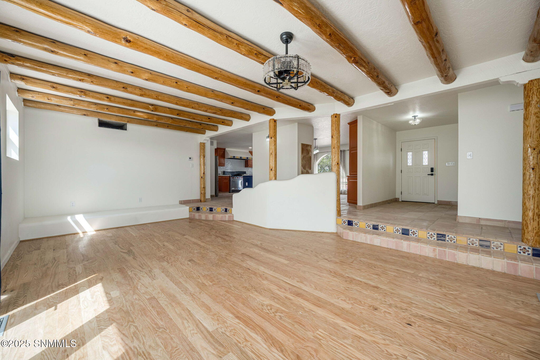 8-web-or-mls-Snappin Homes (Carver1032)-