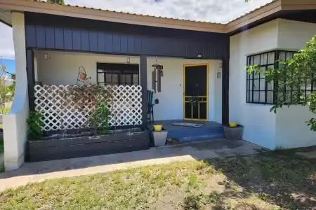 324 6th Street, Truth or Consequences, New Mexico 87901, 3 Bedrooms Bedrooms, ,1 BathroomBathrooms,Residential,For Sale,6th,2502372