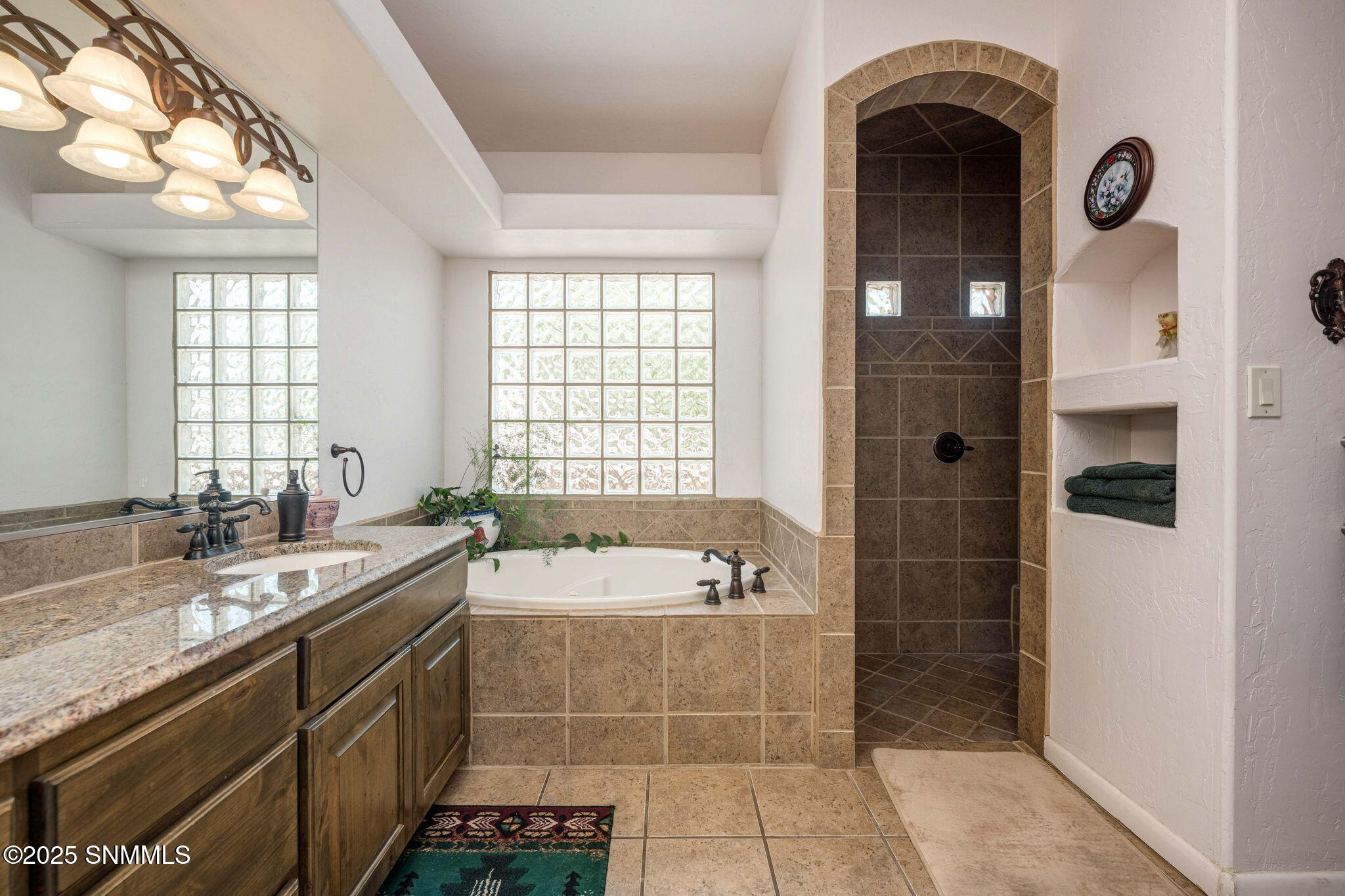 19-web-or-mls-Snappin Homes (FairwayVill