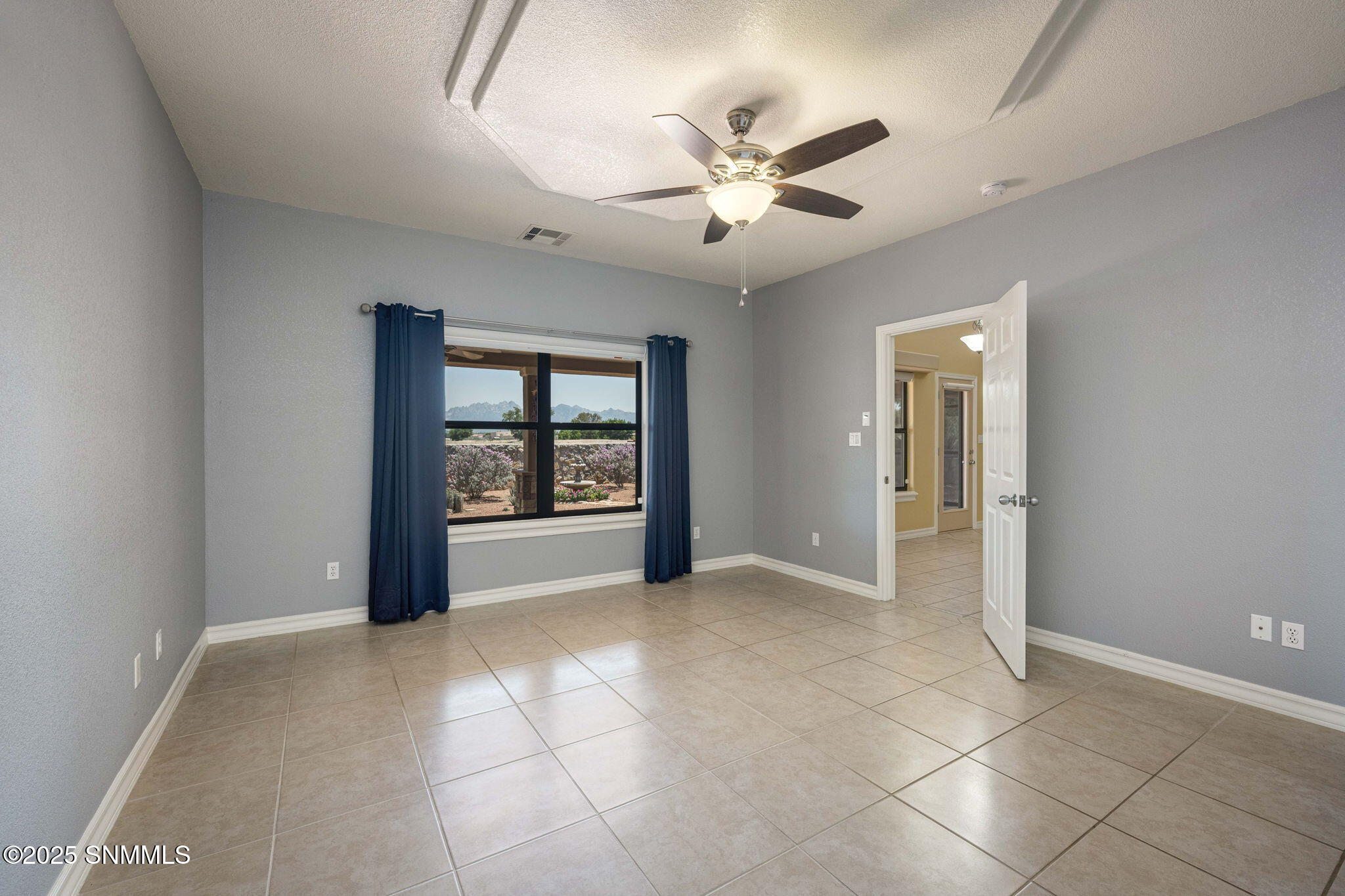 24-web-or-mls-Snappin Homes (Boldt2755)-