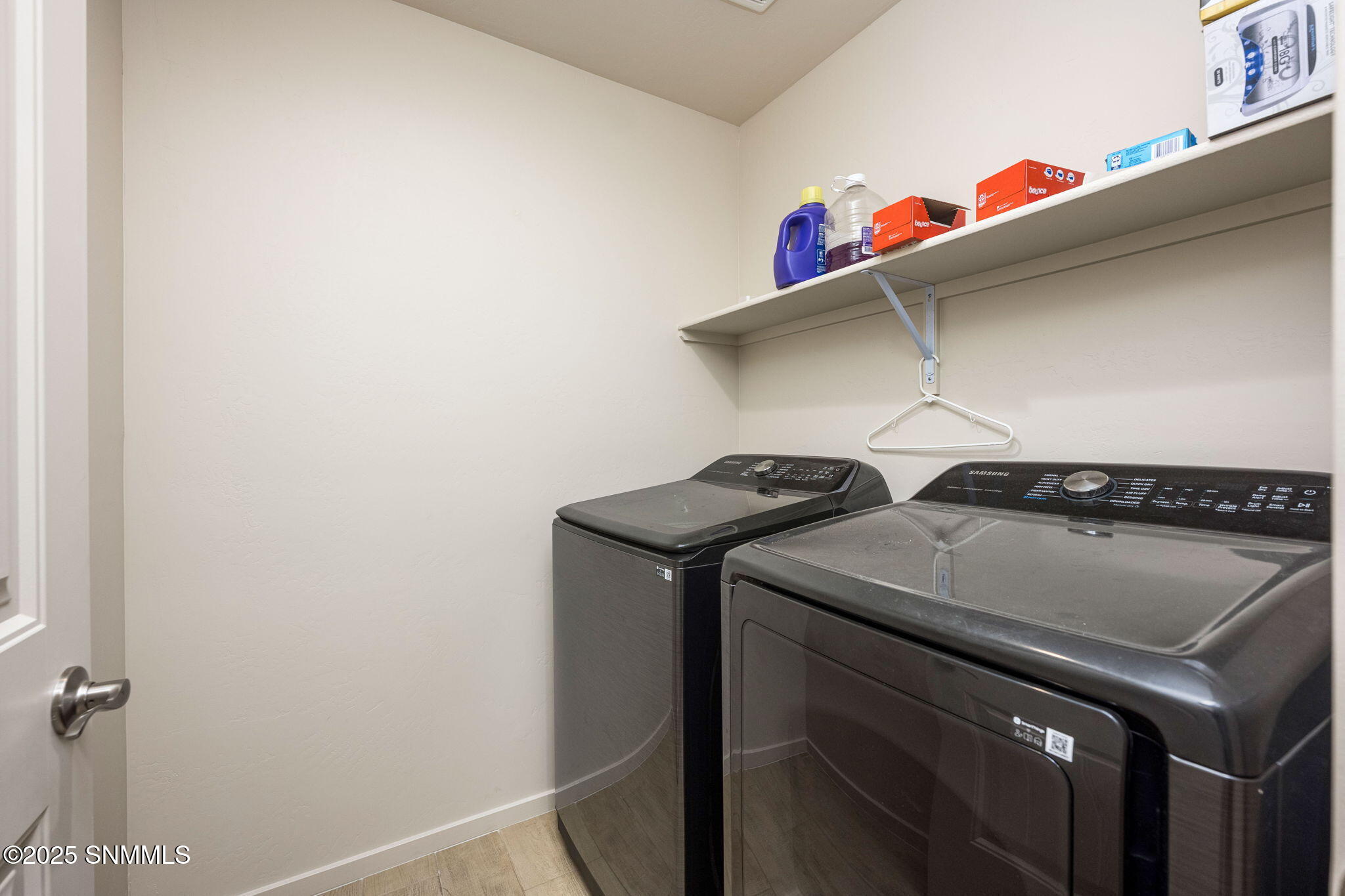 25-web-or-mls-Snappin Homes (Kailasa4925