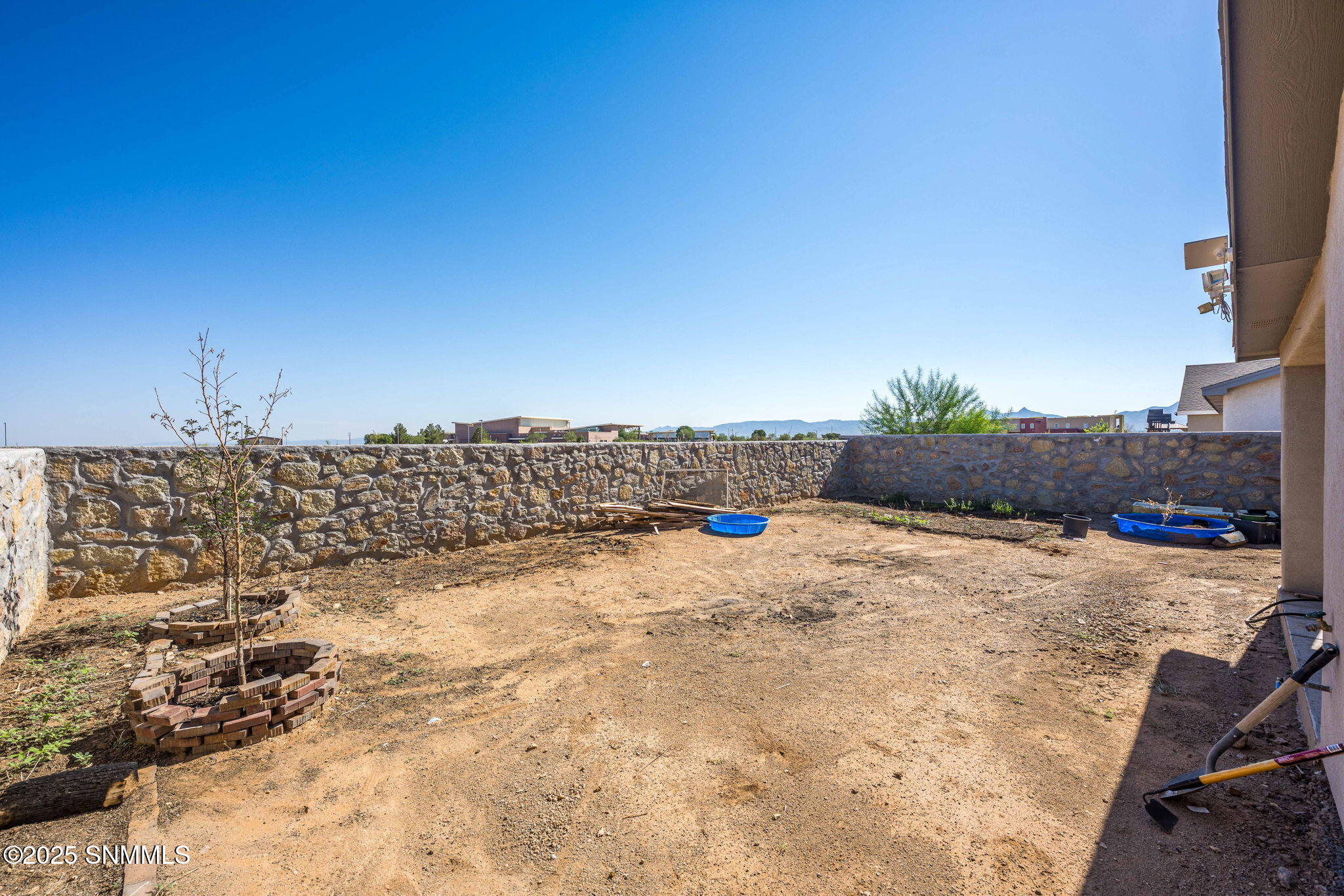 31-web-or-mls-Snappin Homes (Kailasa4925