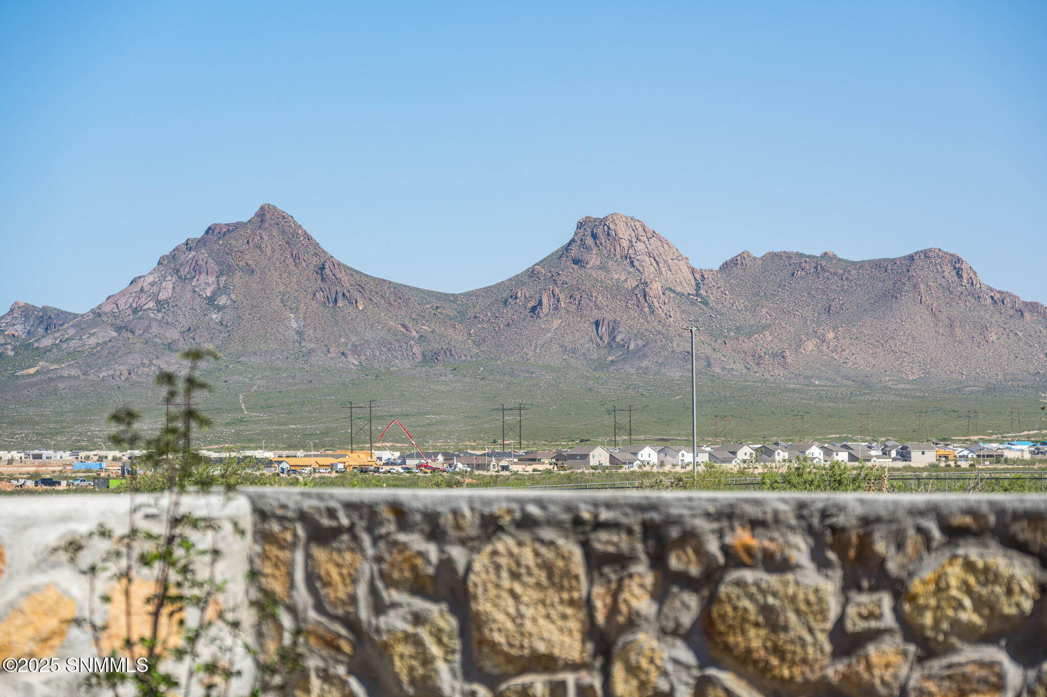 33-web-or-mls-Snappin Homes (Kailasa4925