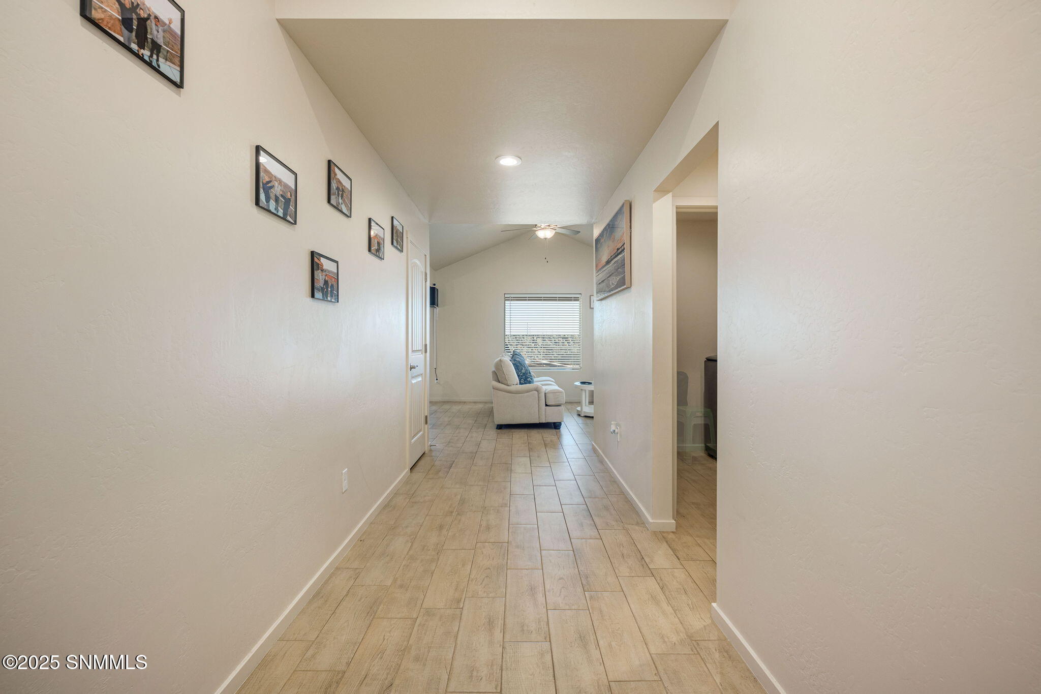 5-web-or-mls-Snappin Homes (Kailasa4925)