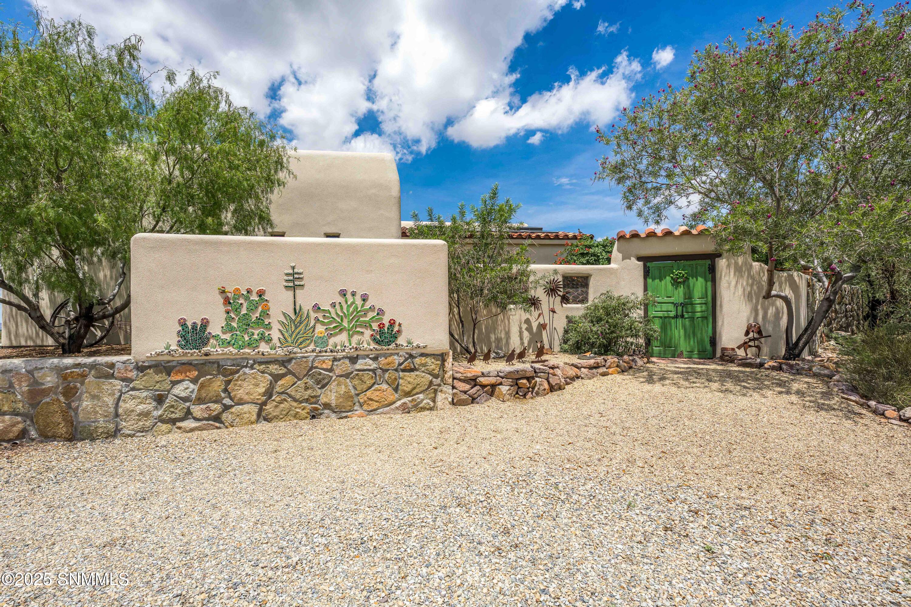 Snappin Homes (HenoMine5002_NEW)-13