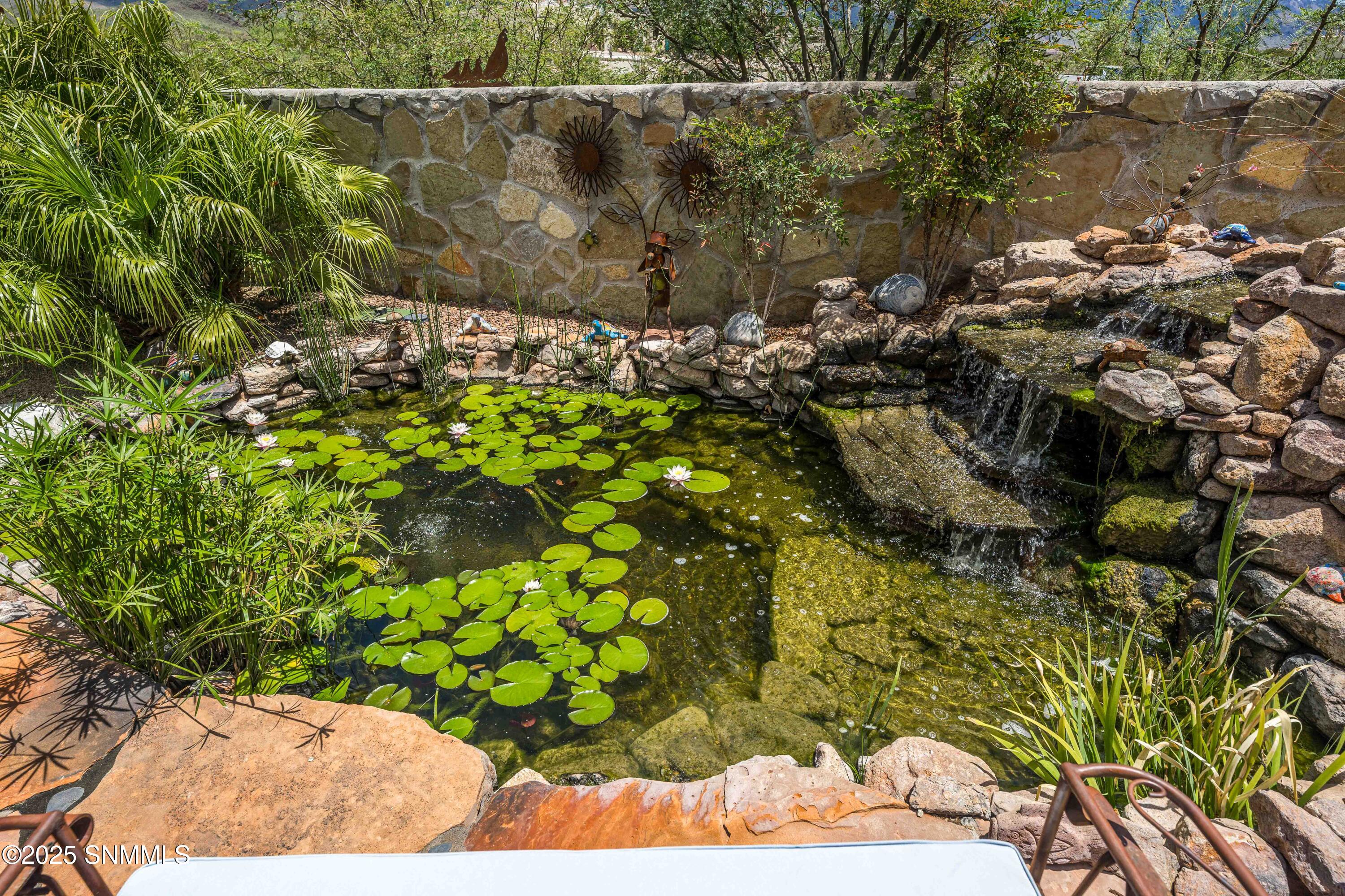 Snappin Homes (HenoMine5002_NEW)-24