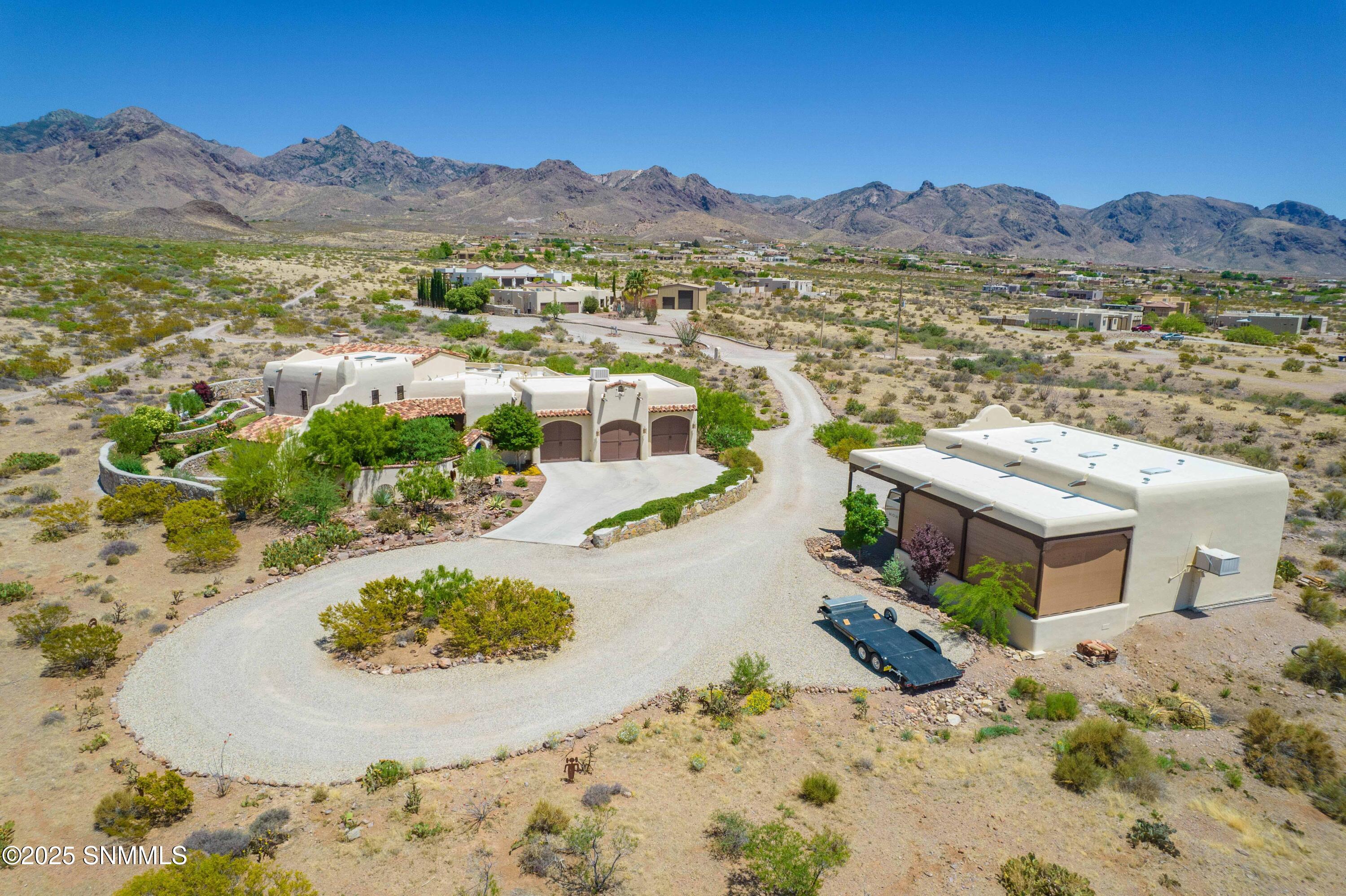 Heno Mine 5002 ELEVATED-10