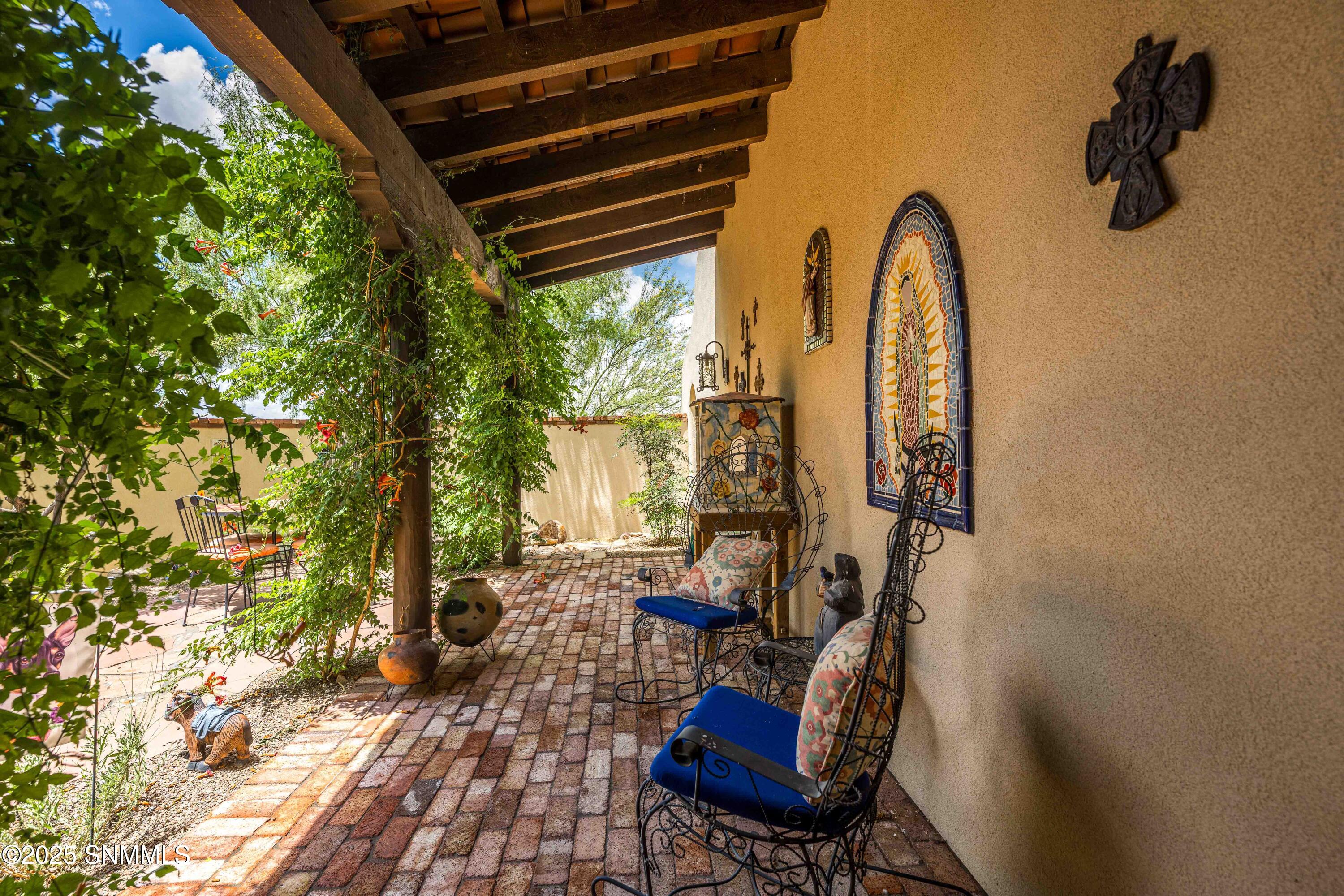 Snappin Homes (HenoMine5002_NEW)-11