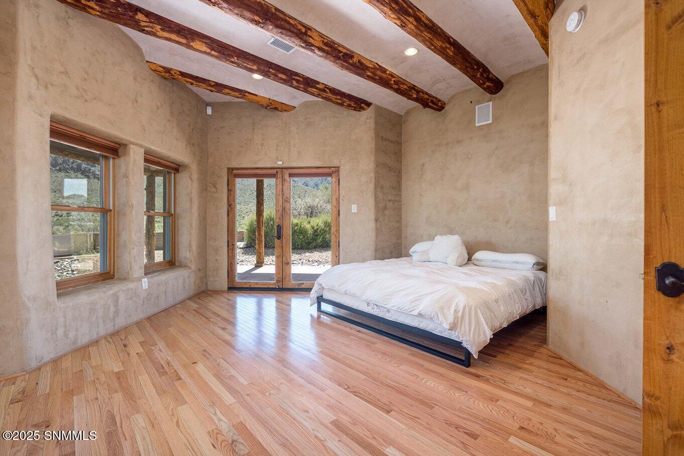 23-Master Bedroom-12 Loma Real Rd