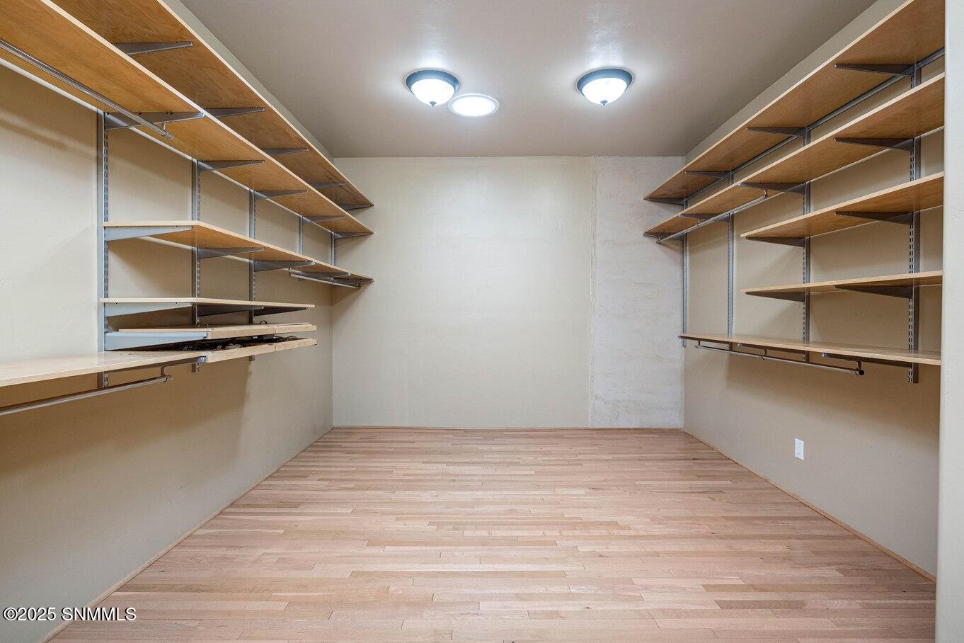 31-Master Closet-12 Loma Real Rd