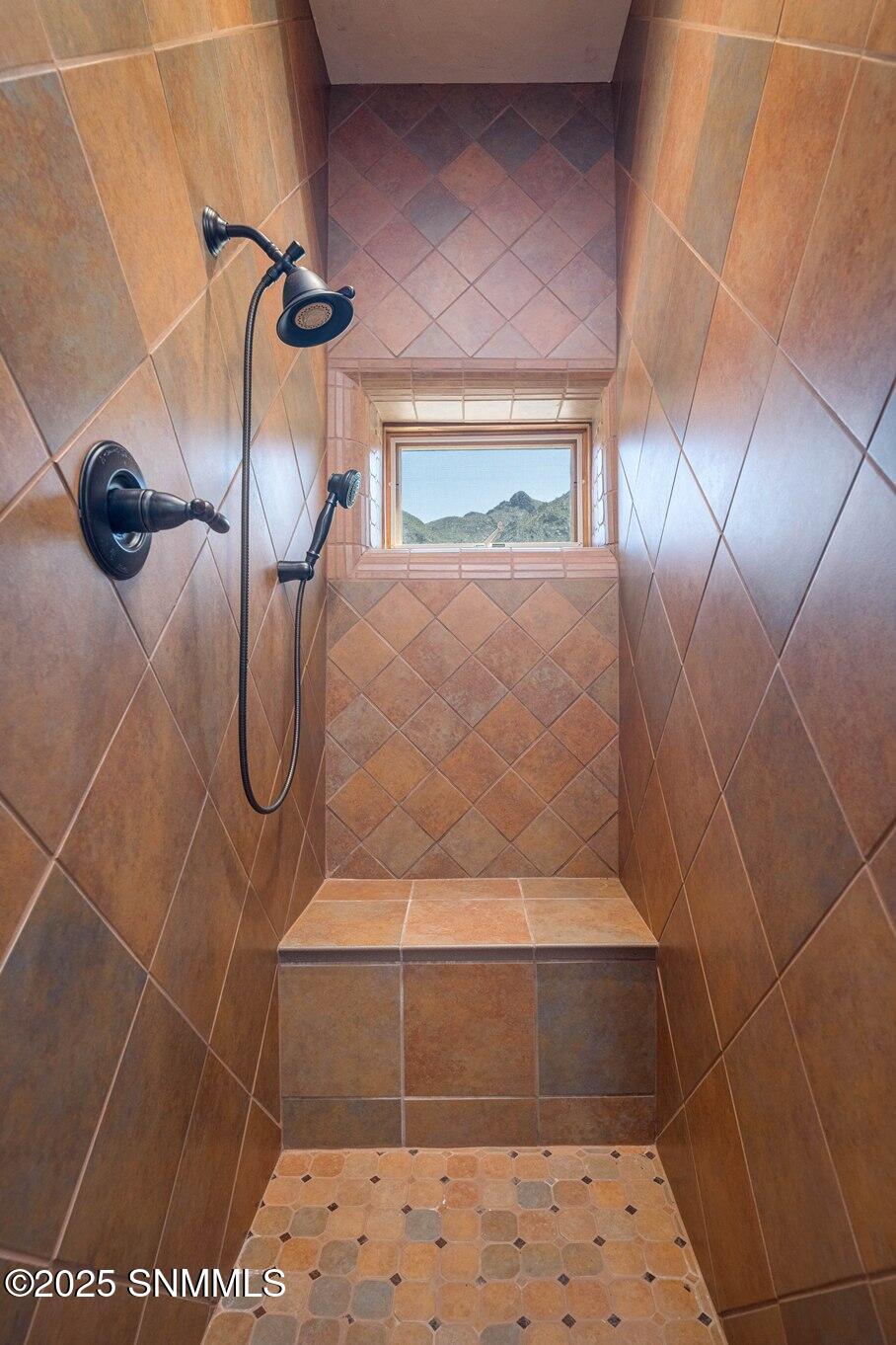 37-Bathroom2-12 Loma Real Rd