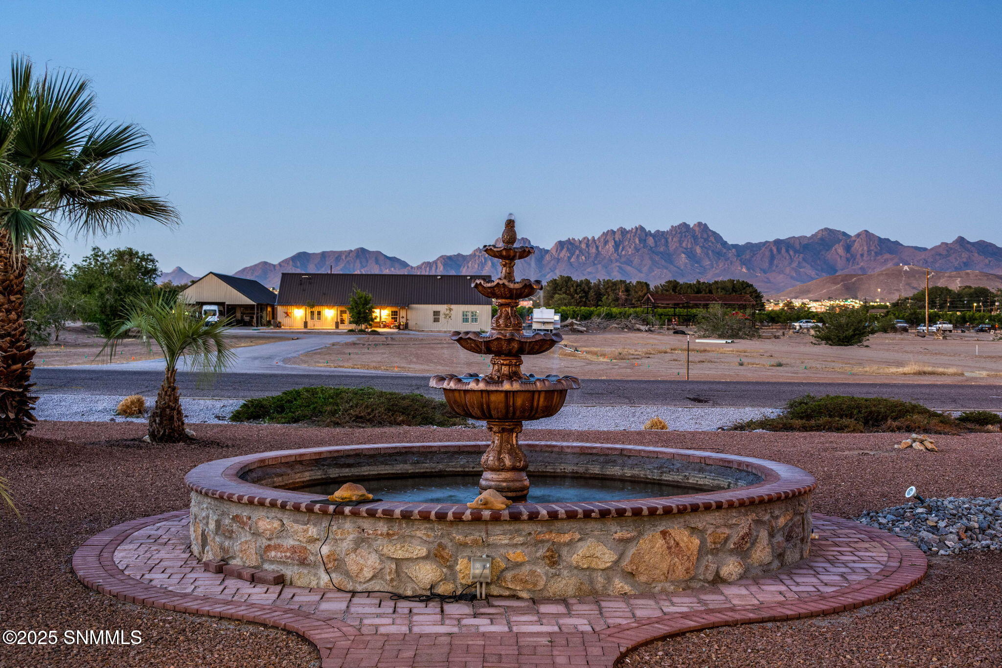 4-web-or-mls-Snappin Homes (OldFarm2750)