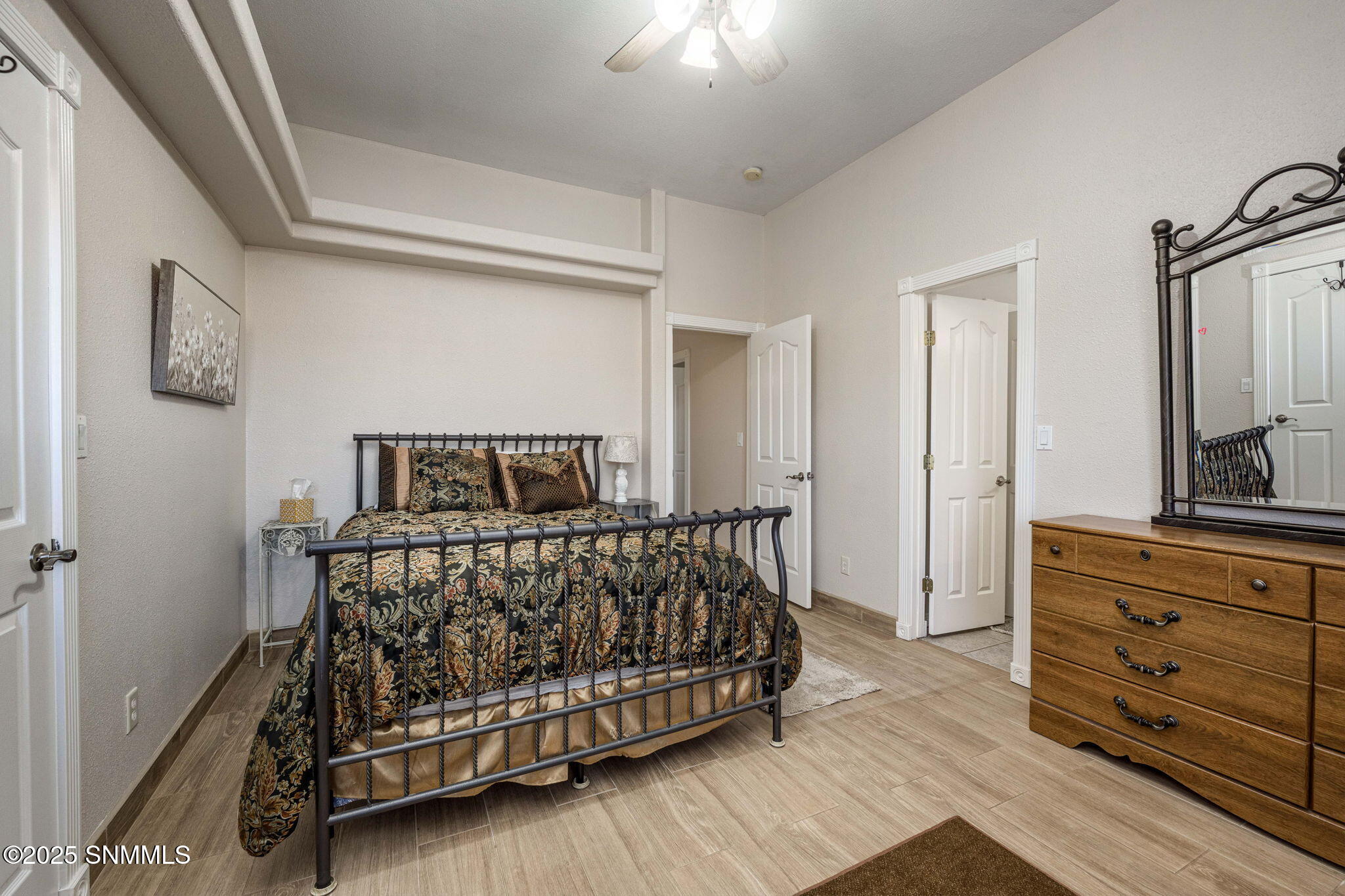 44-web-or-mls-Snappin Homes (OldFarm2750