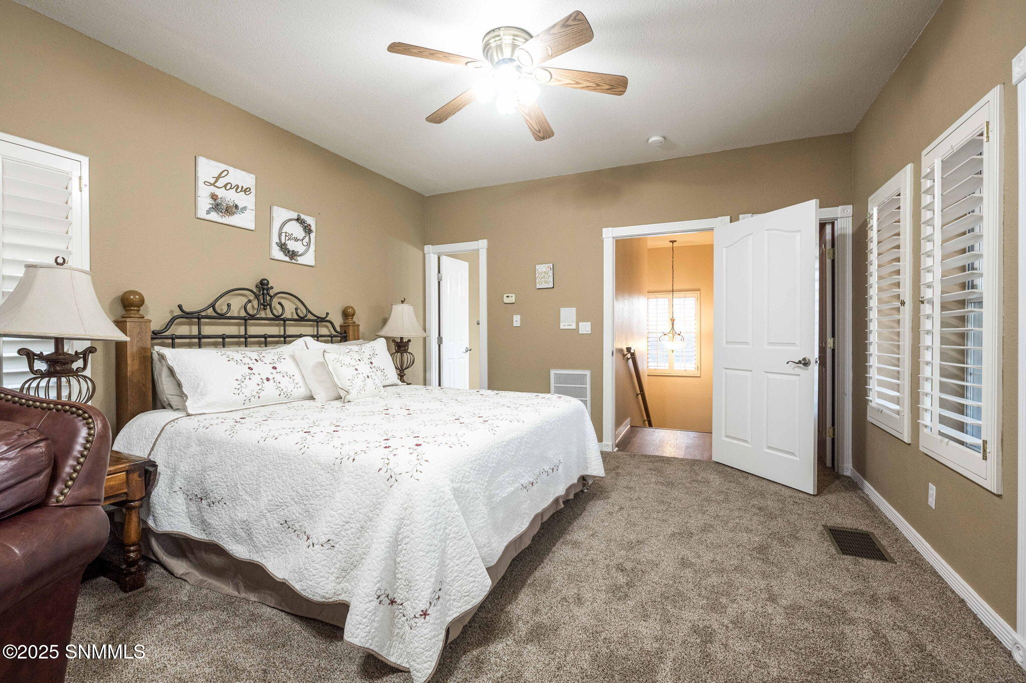 56-web-or-mls-Snappin Homes (OldFarm2750