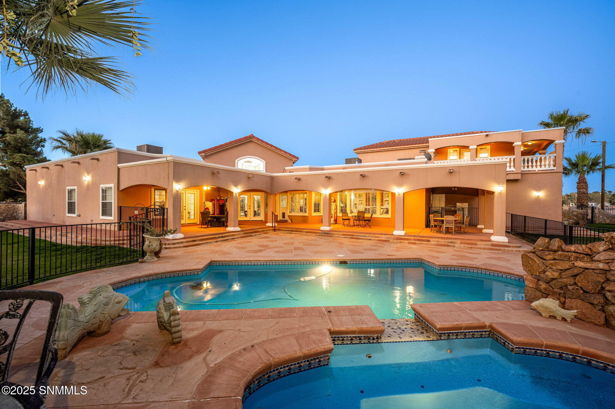 73-web-or-mls-Snappin Homes (OldFarm2750