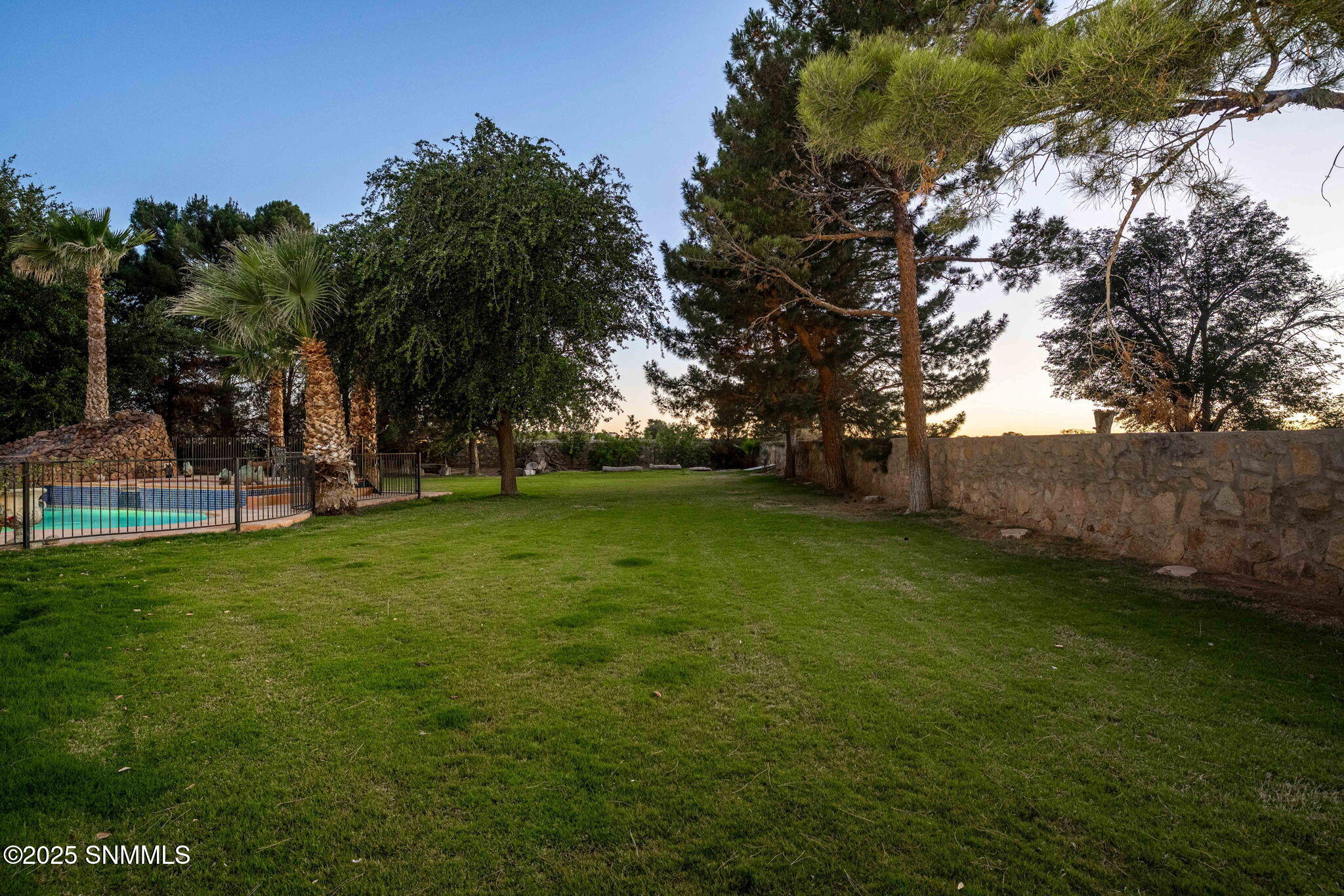 74-web-or-mls-Snappin Homes (OldFarm2750