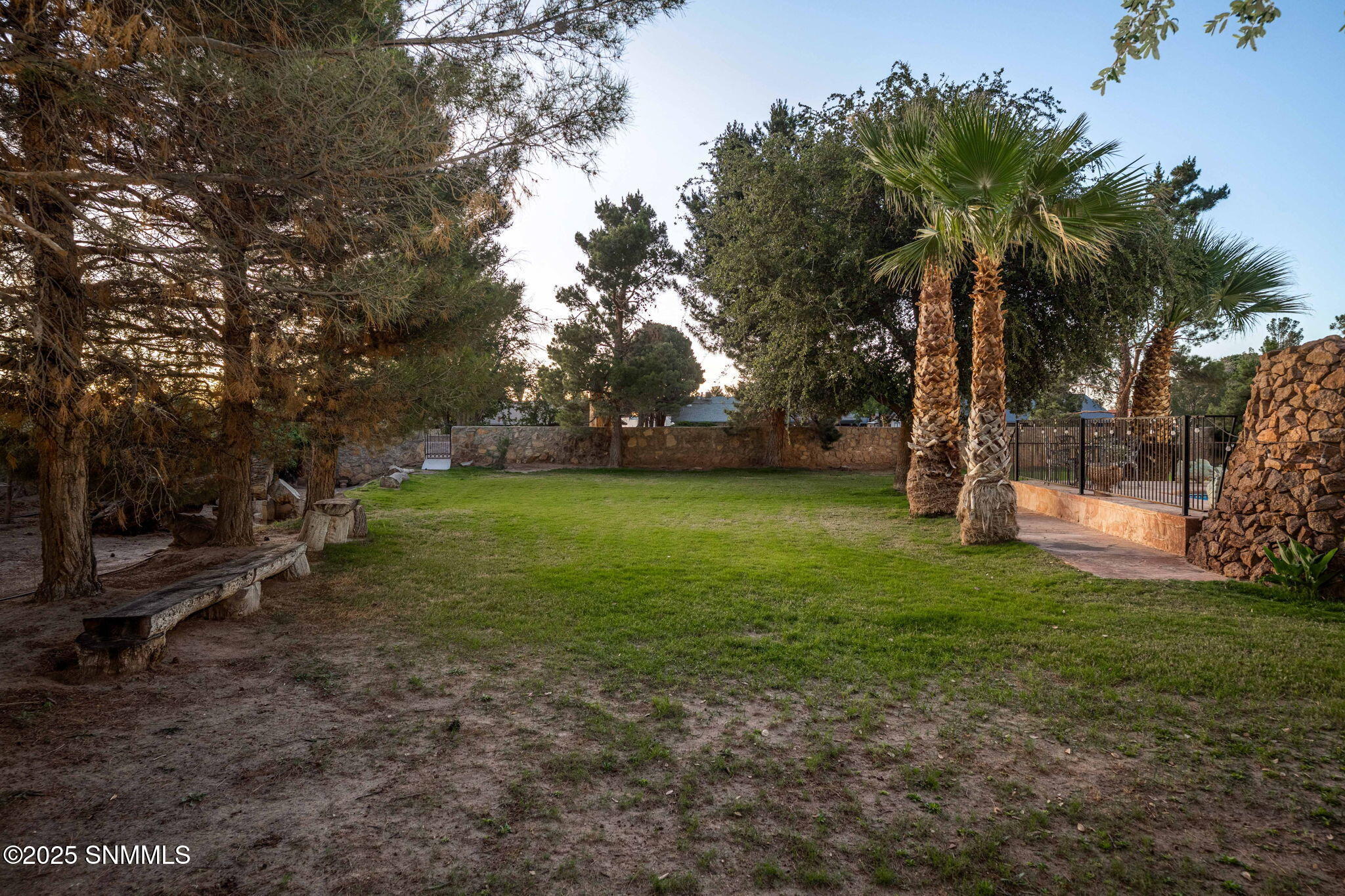 76-web-or-mls-Snappin Homes (OldFarm2750