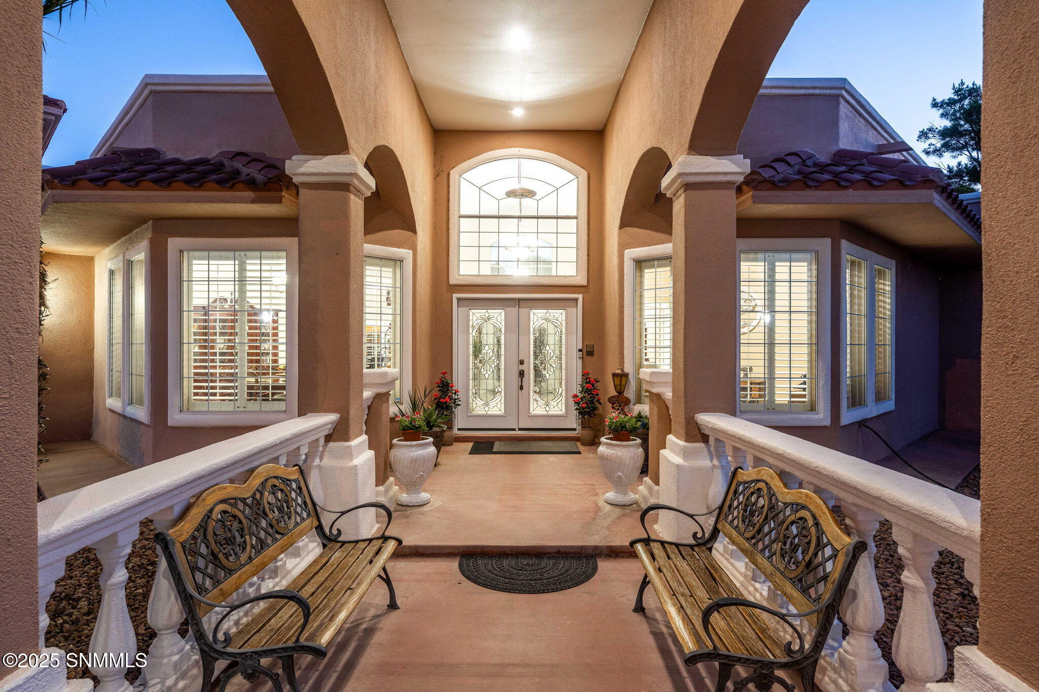 8-web-or-mls-Snappin Homes (OldFarm2750)