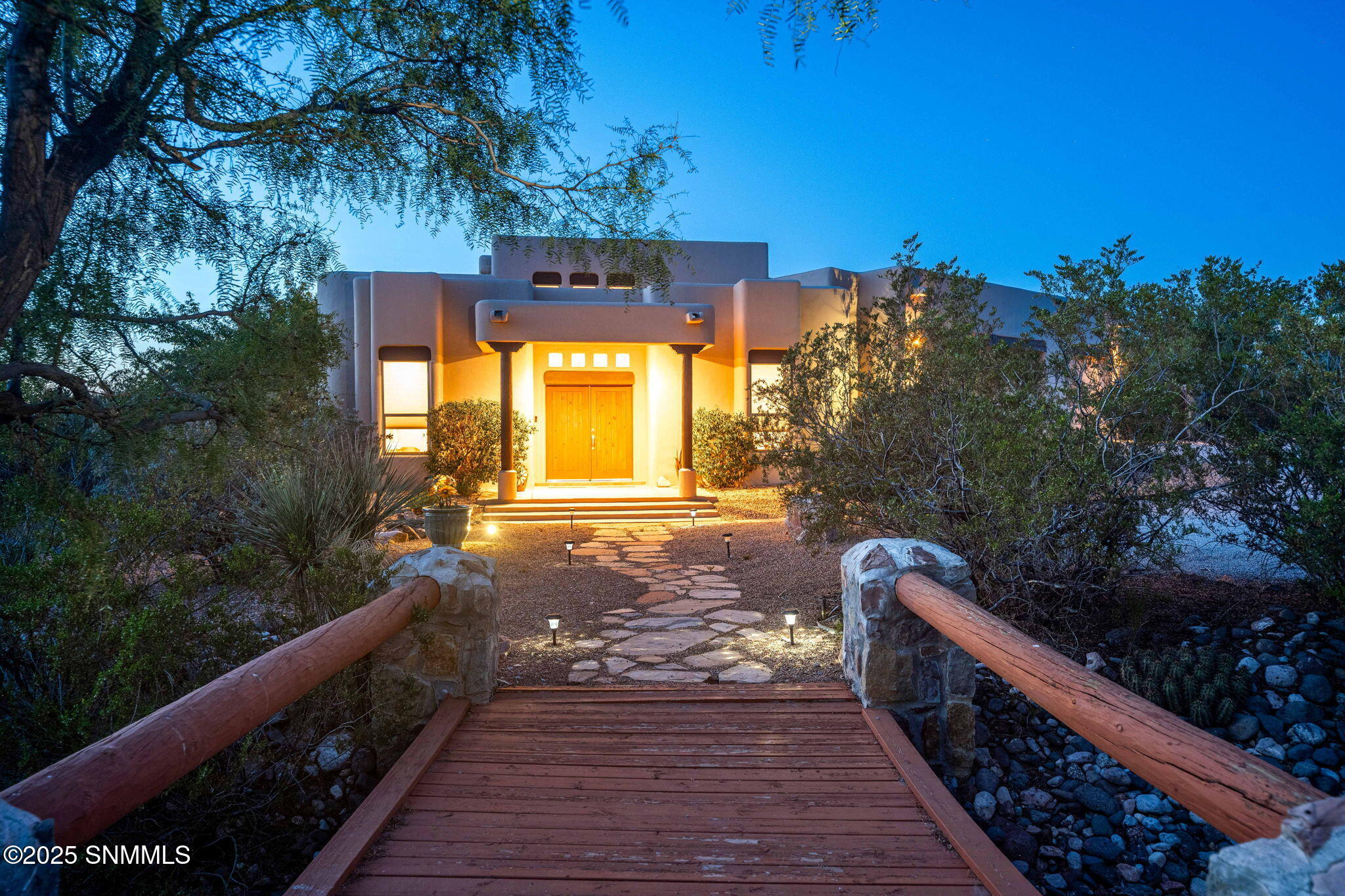 3-web-or-mls-Snappin Homes (AngelFire522