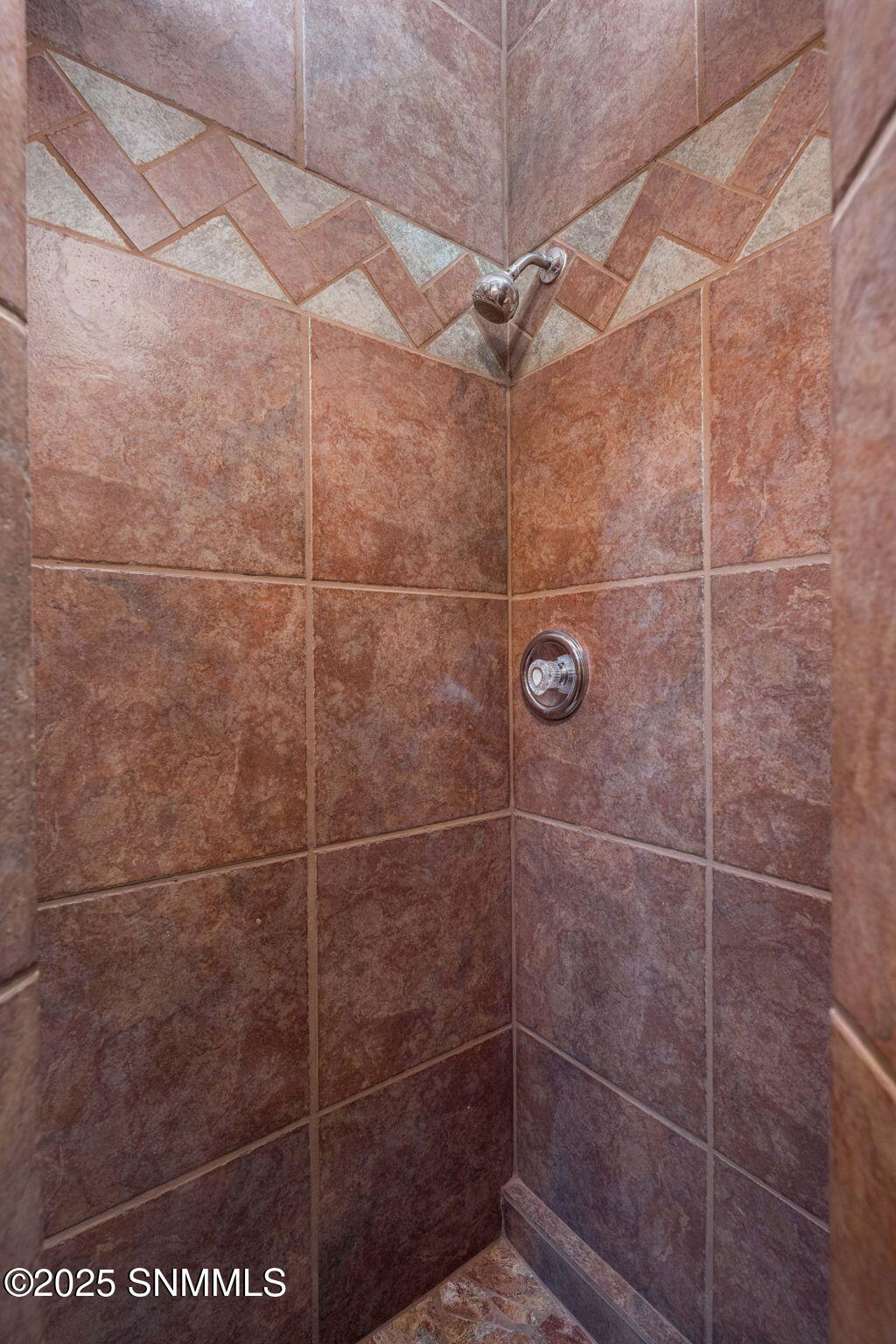 43-web-or-mls-Snappin Homes (AngelFire52