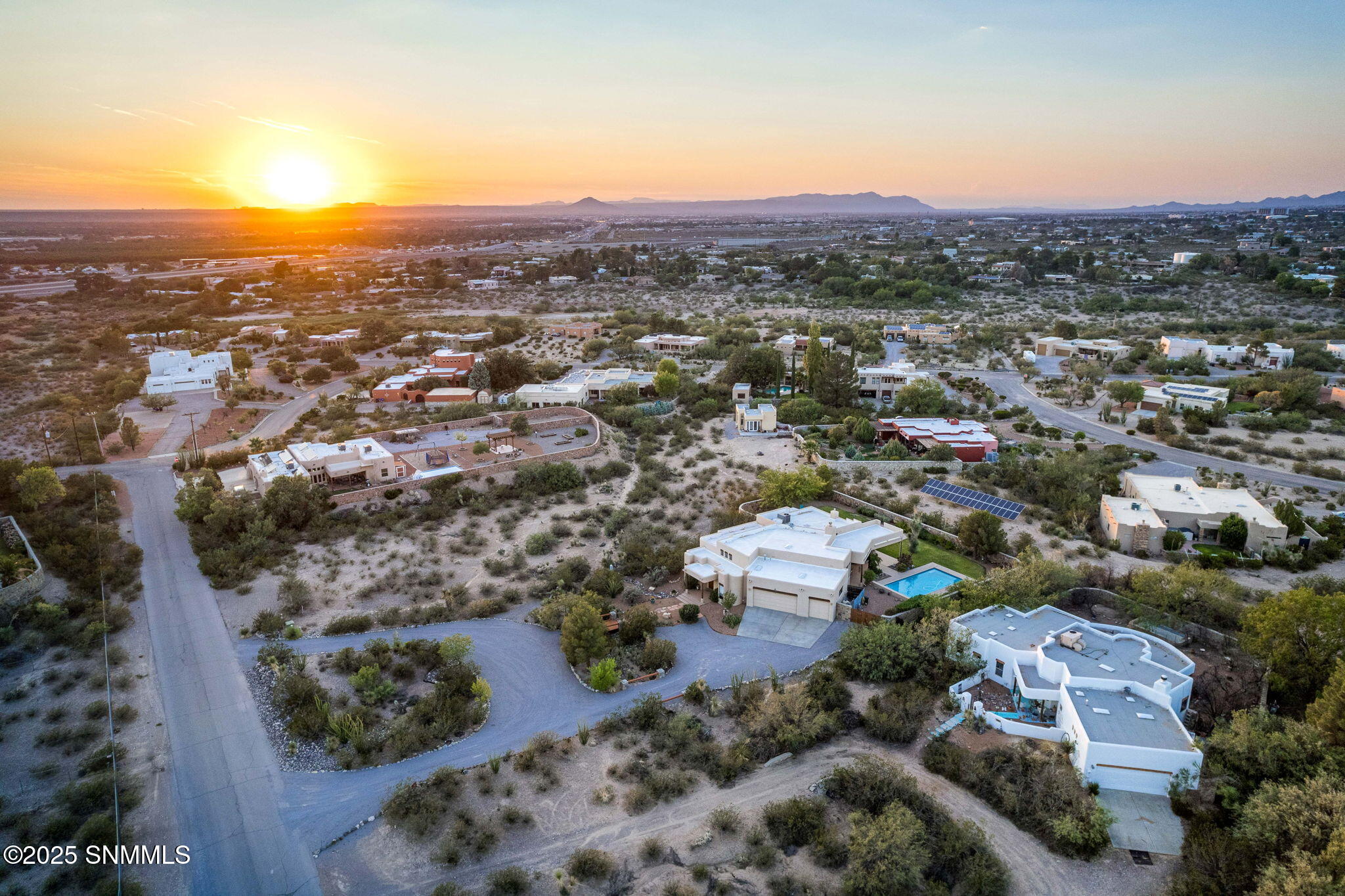 72-web-or-mls-Snappin Homes (AngelFire52