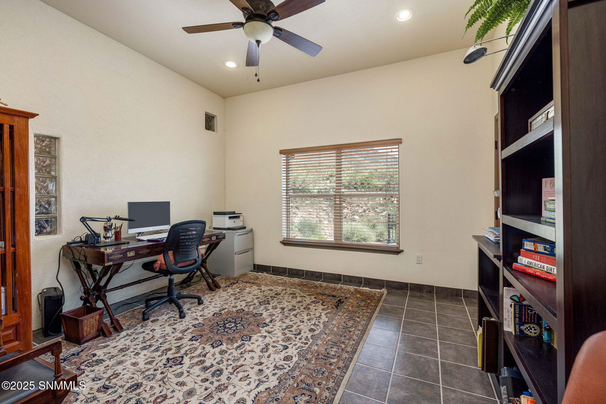 26-web-or-mls-Snappin Homes (SpaceMurals