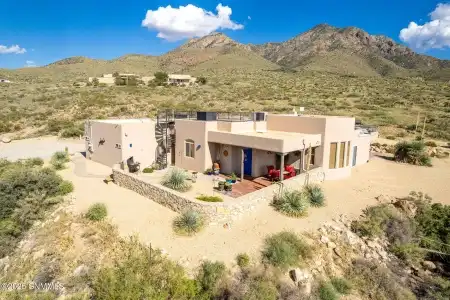 15514 Space Murals Lane, Las Cruces, New Mexico 88011, 4 Bedrooms Bedrooms, ,2 BathroomsBathrooms,Residential,For Sale,Space Murals,2502729